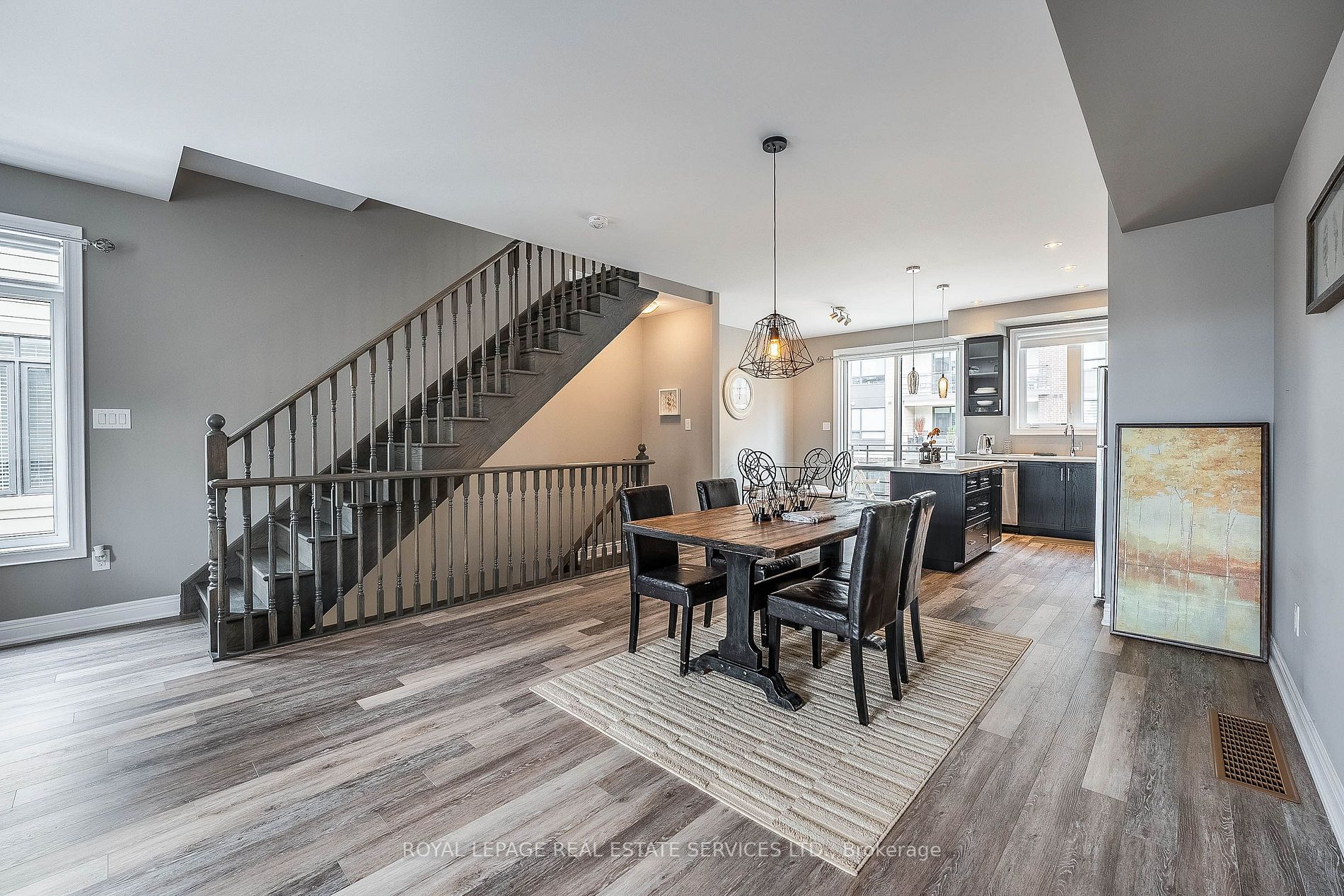 16 Waterview Lane