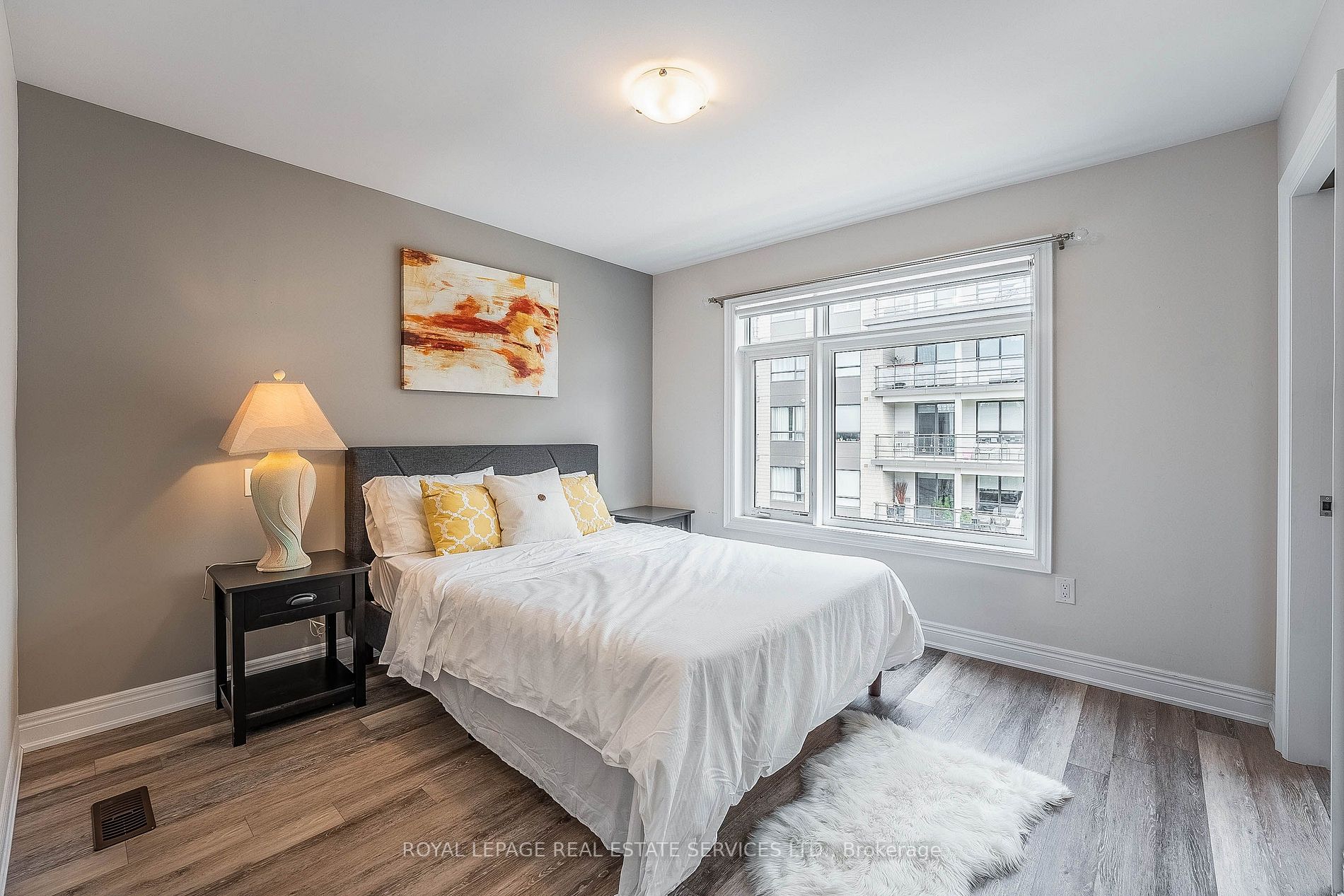 16 Waterview Lane