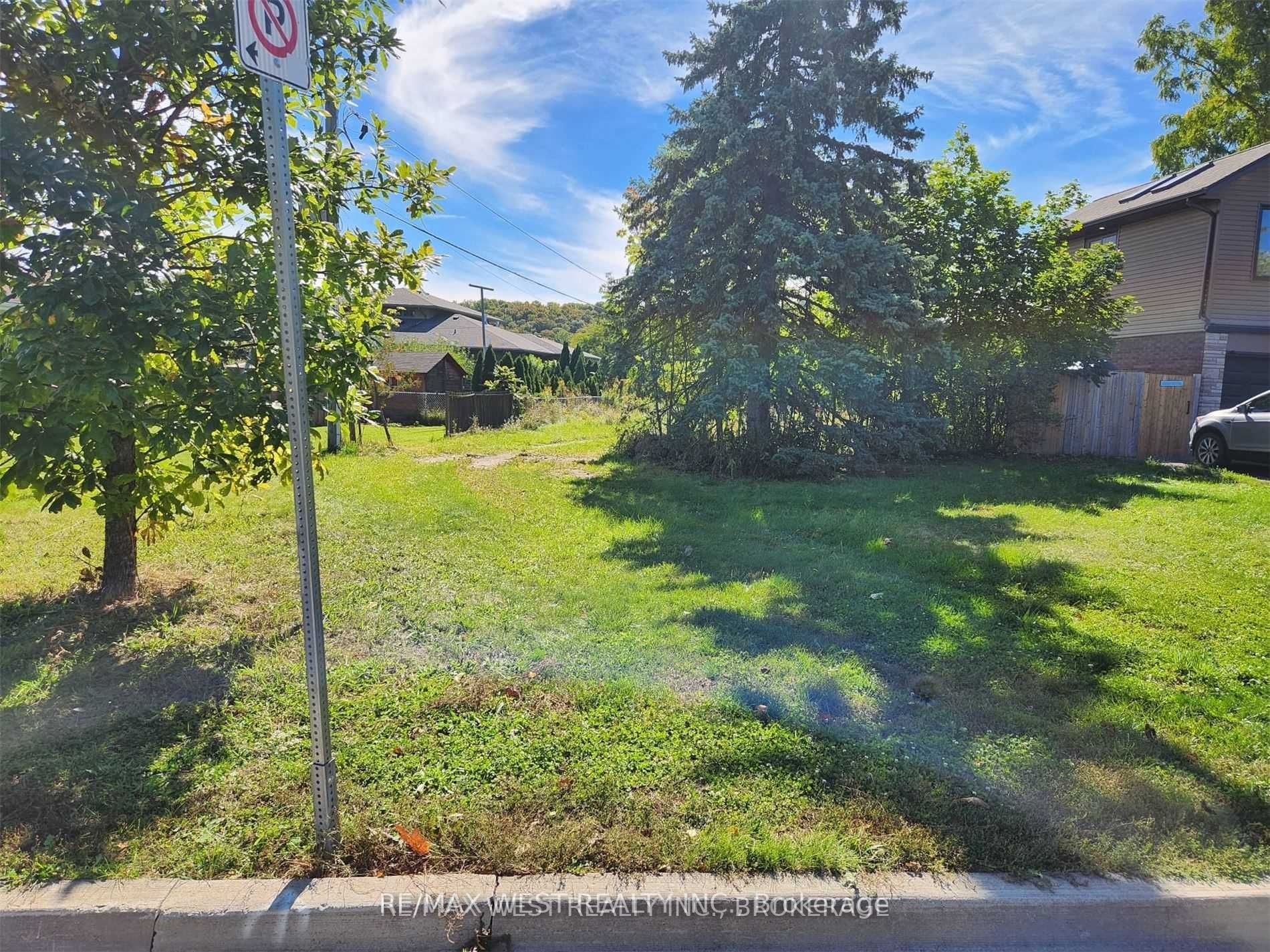 185 Riverview Boulevard