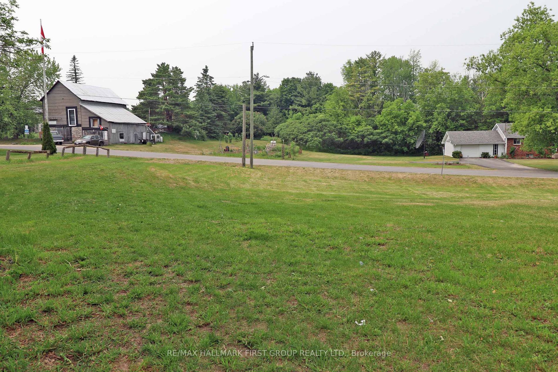 644 Napanee Rd