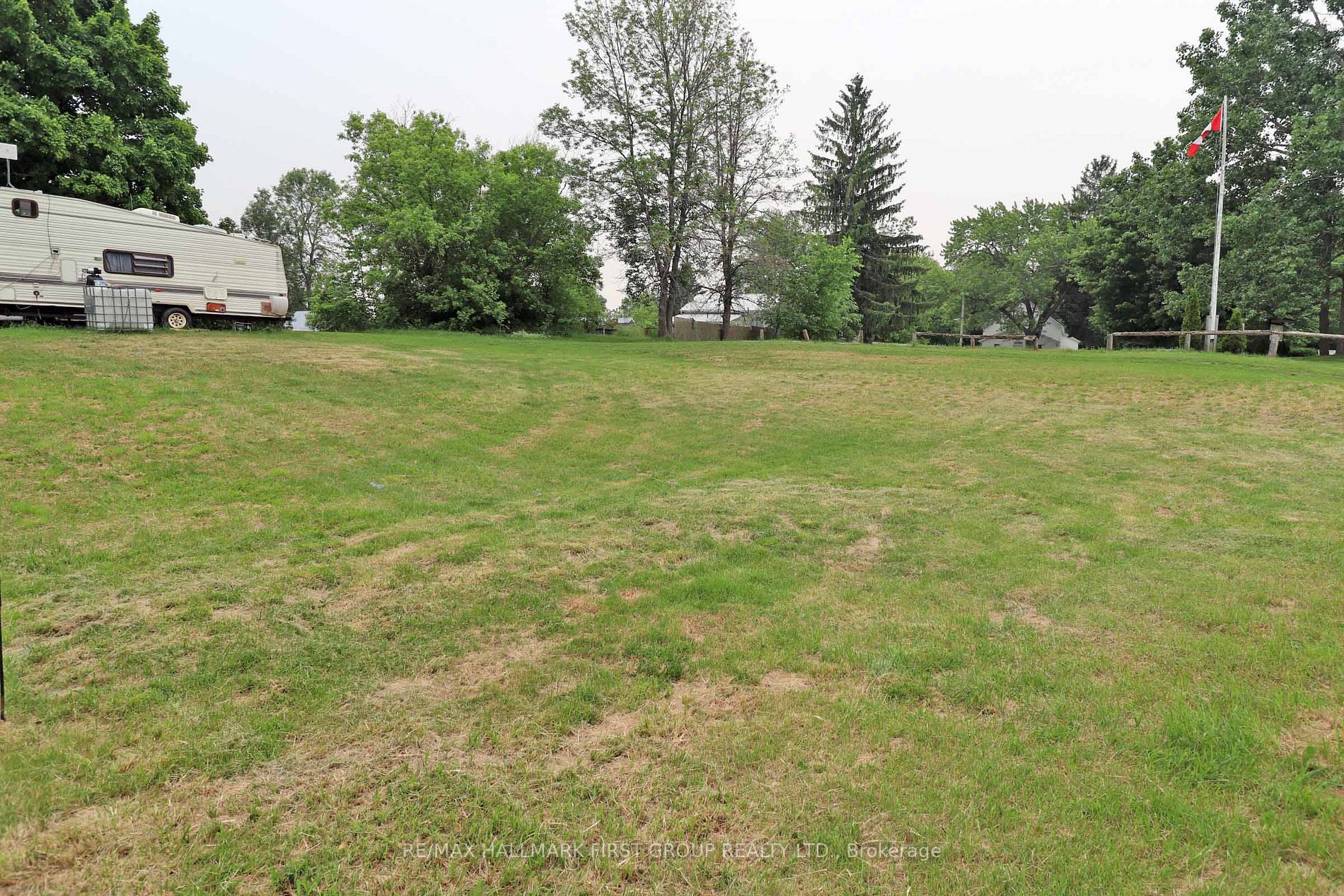 644 Napanee Rd