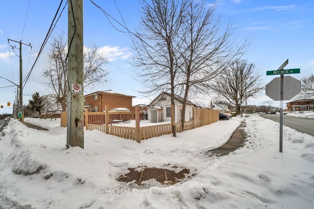 Listing X6104792 - Large Photo # 2