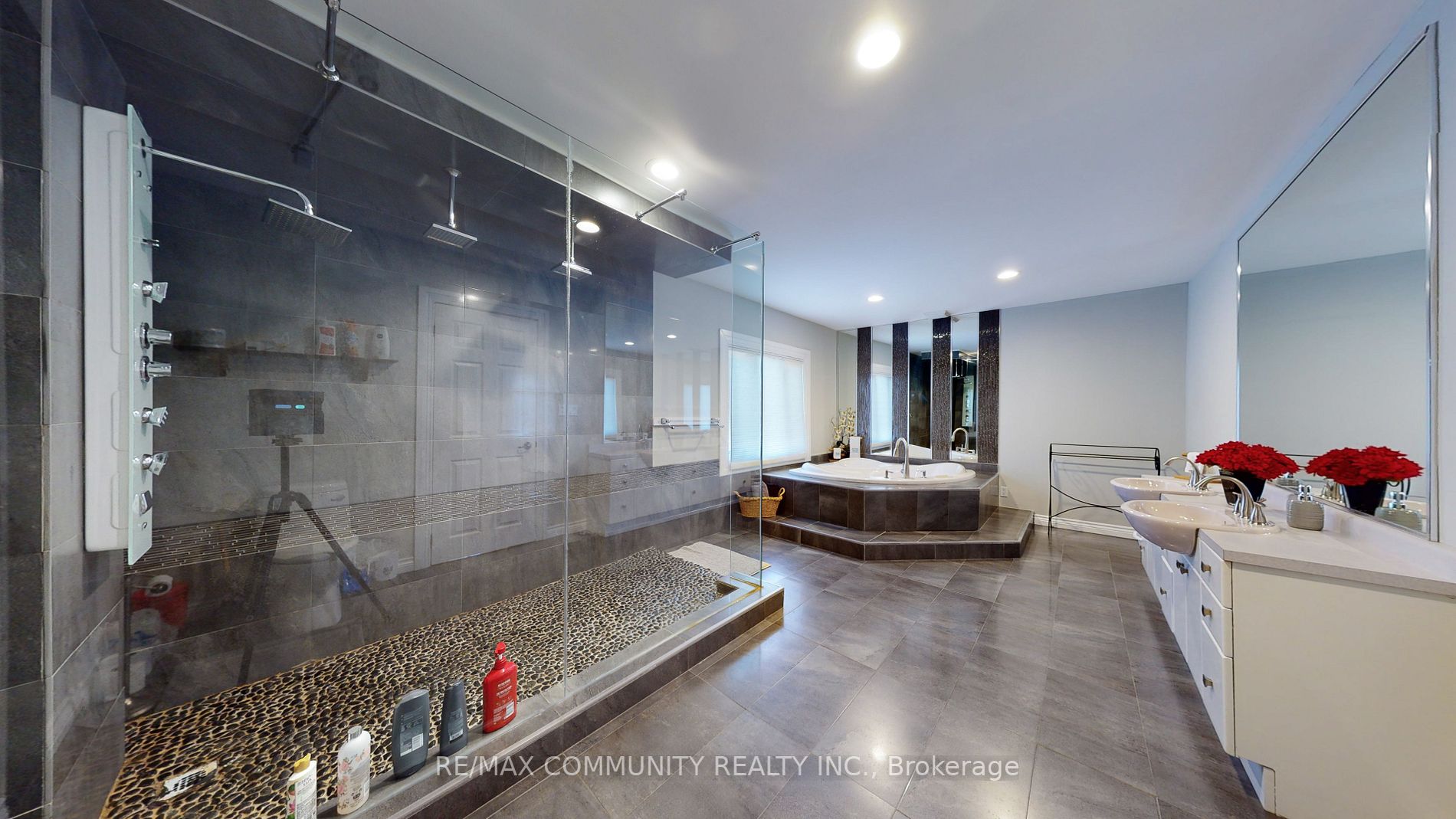 Listing X6105540 - Large Photo # 17