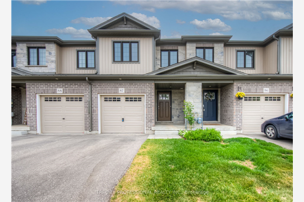 135 Hardcastle Dr, Cambridge