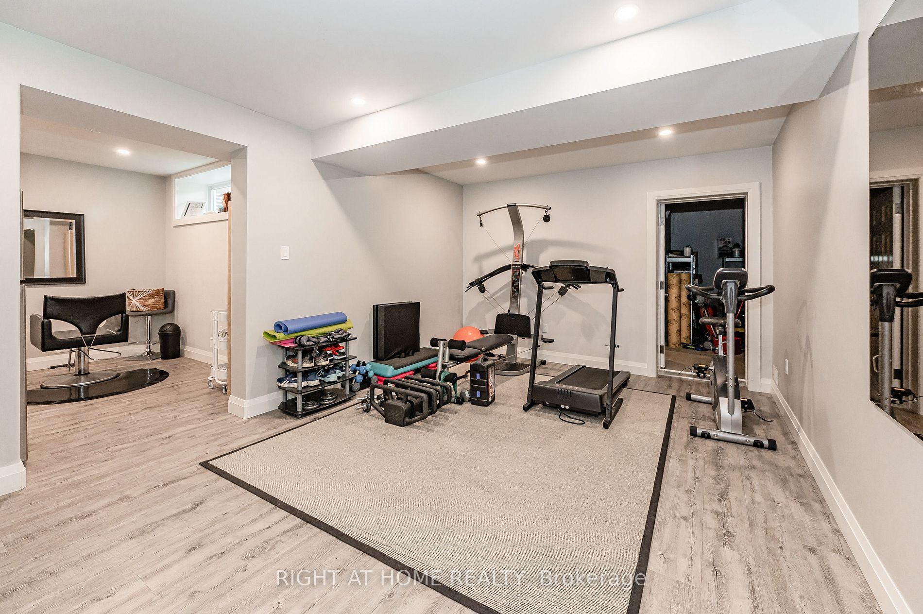 451 Garner Rd W