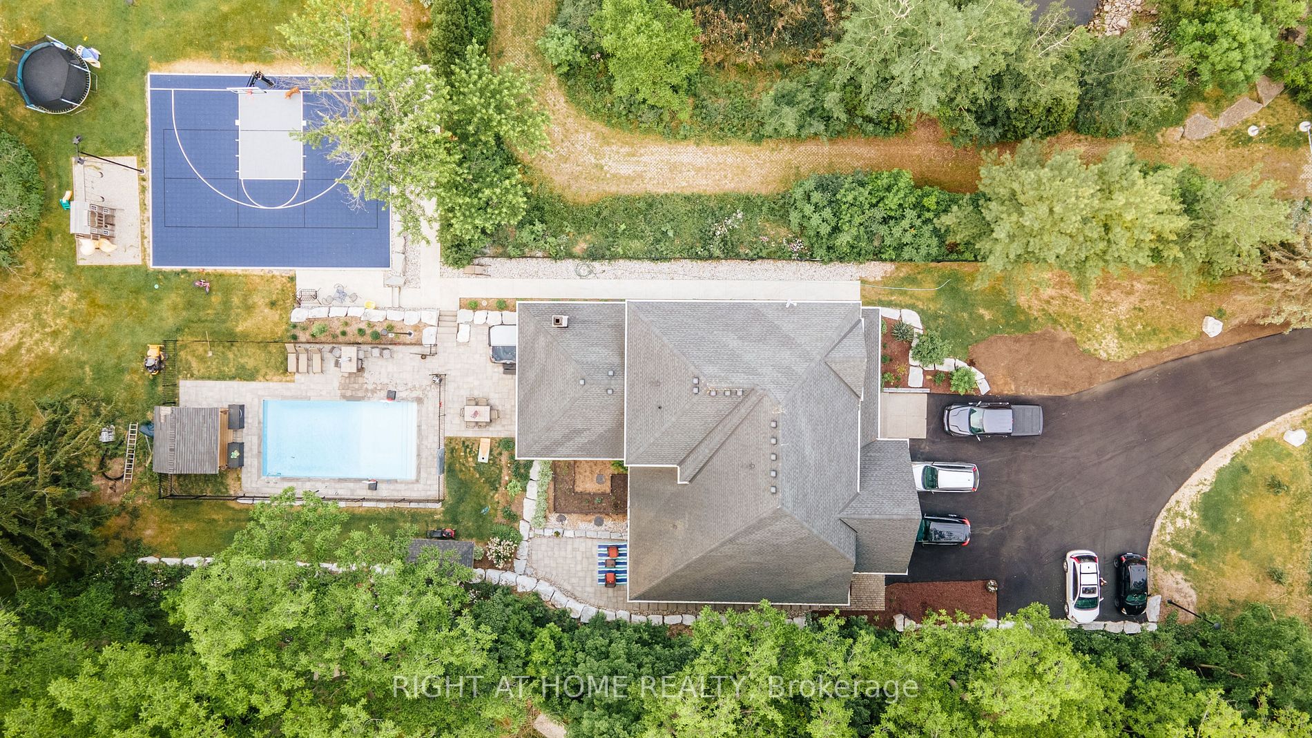 451 Garner Rd W
