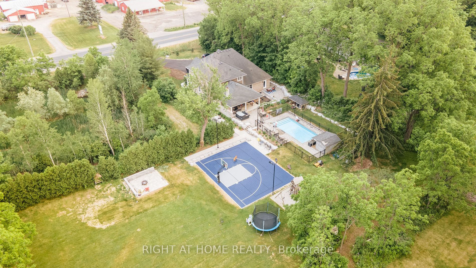 451 Garner Rd W