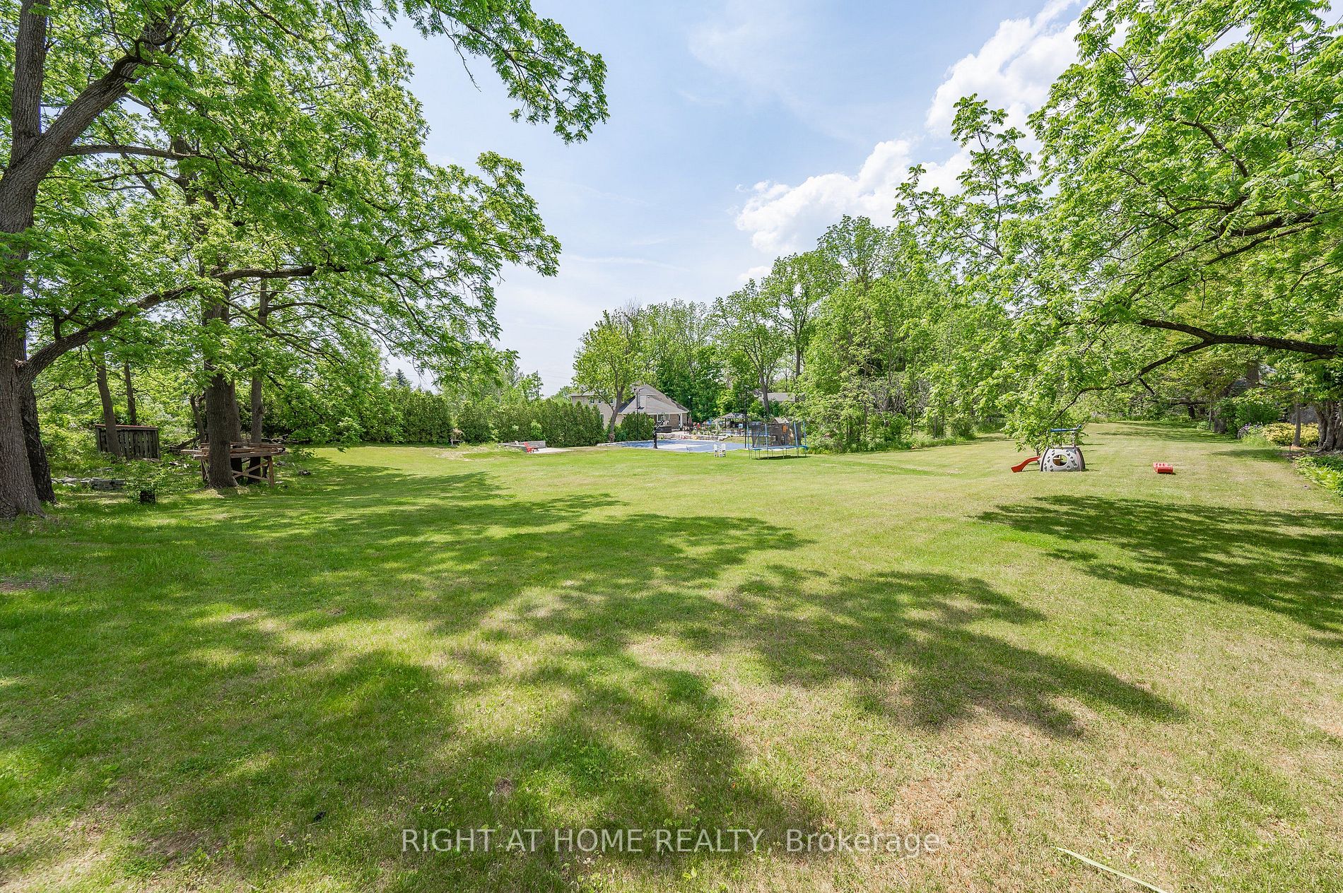 451 Garner Rd W