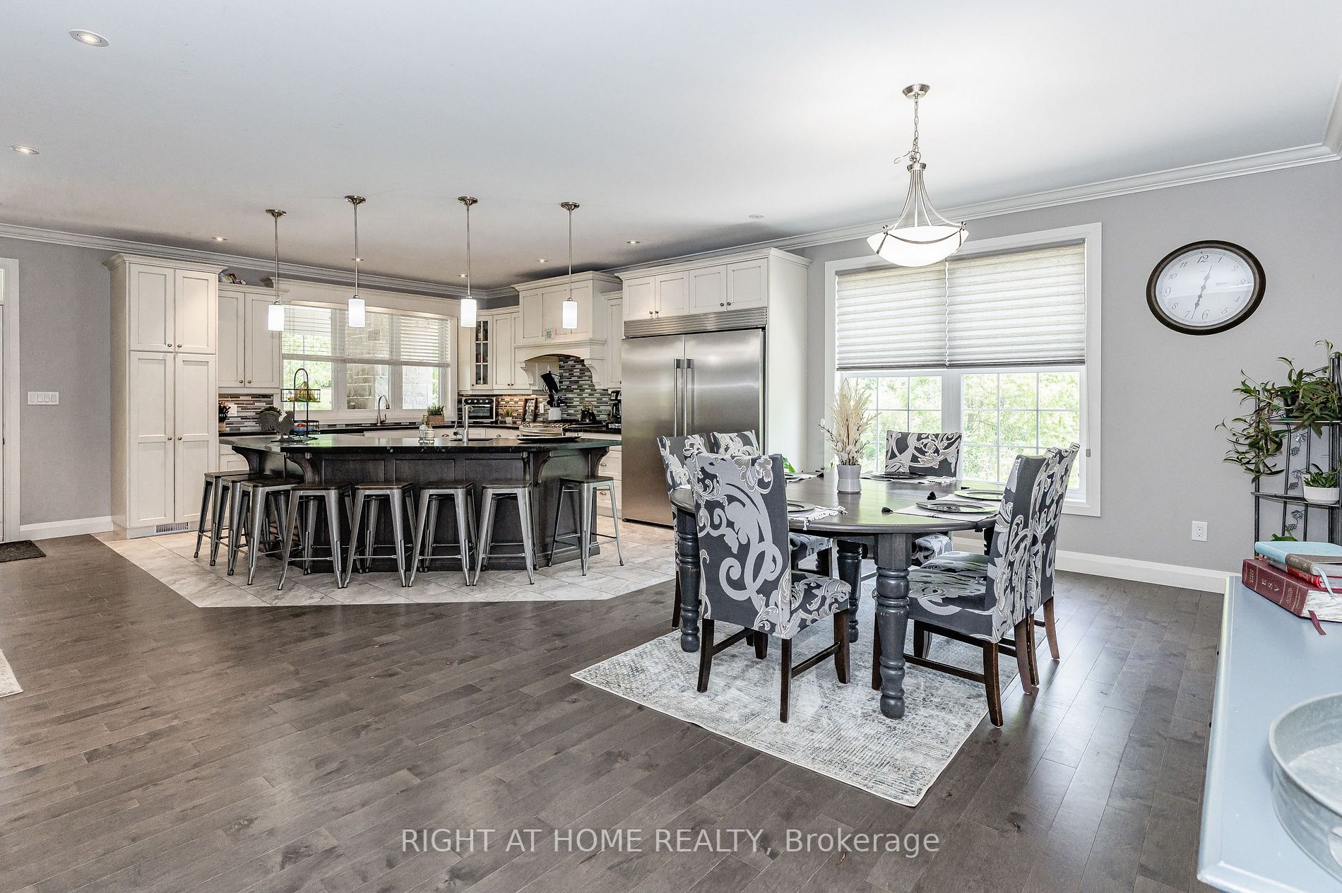 451 Garner Rd W