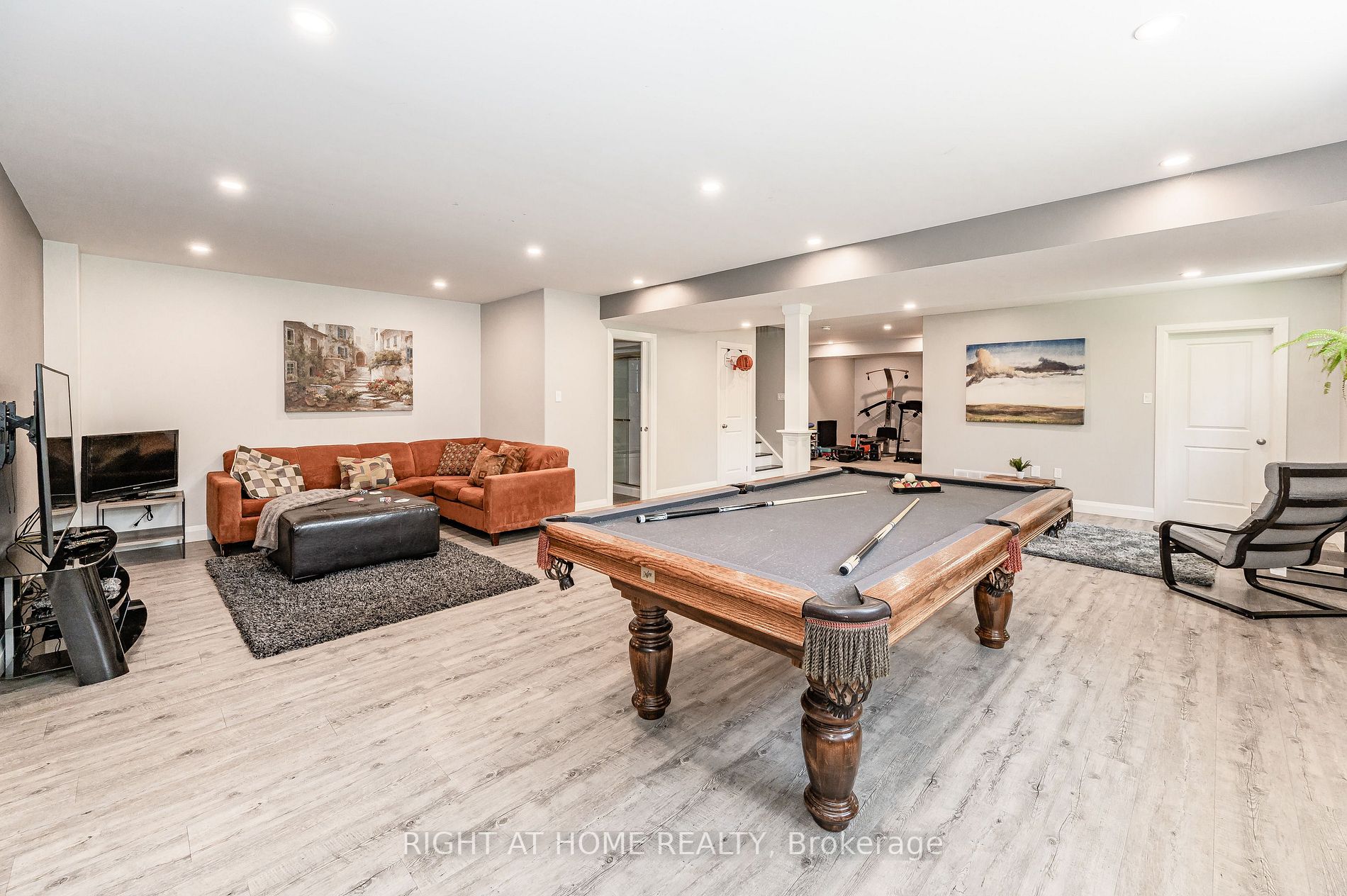451 Garner Rd W