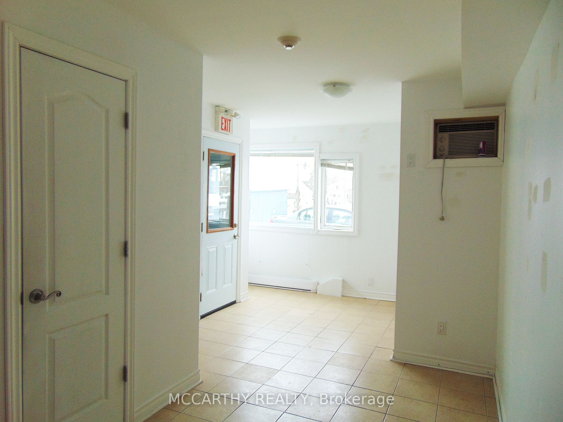 Listing X6110032 - Large Photo # 3