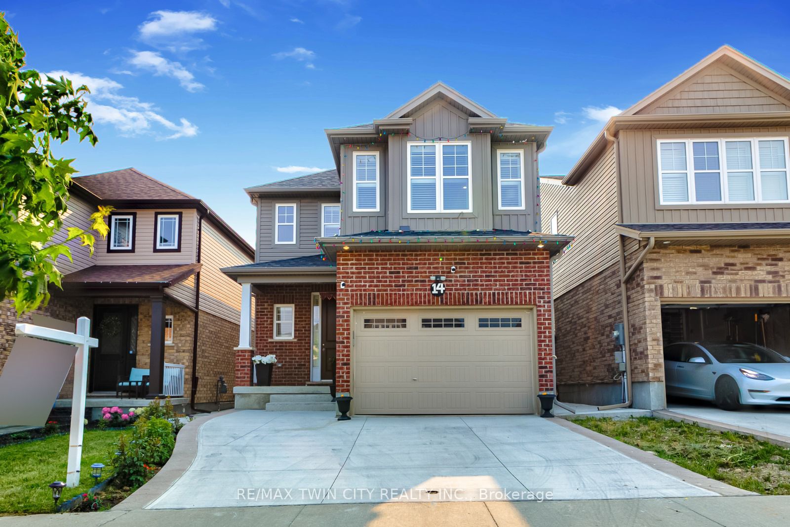 14 Willowrun Drive
