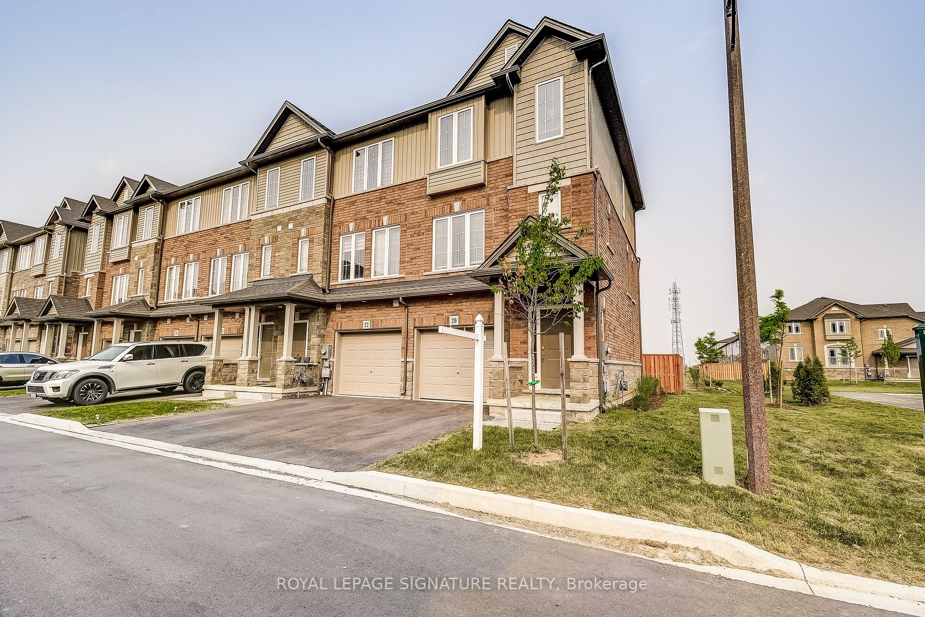 20 Canary Grass Blvd