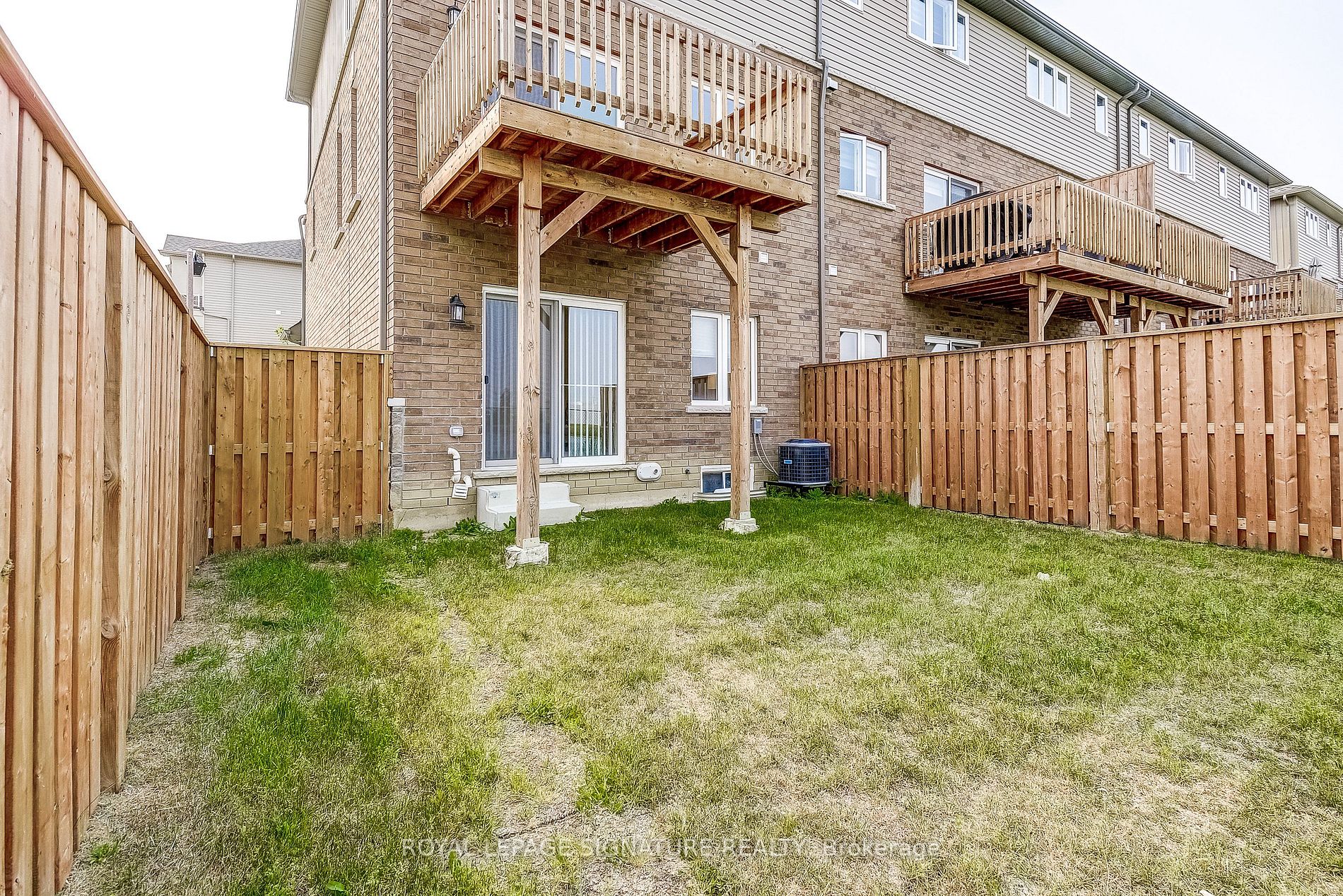 20 Canary Grass Blvd