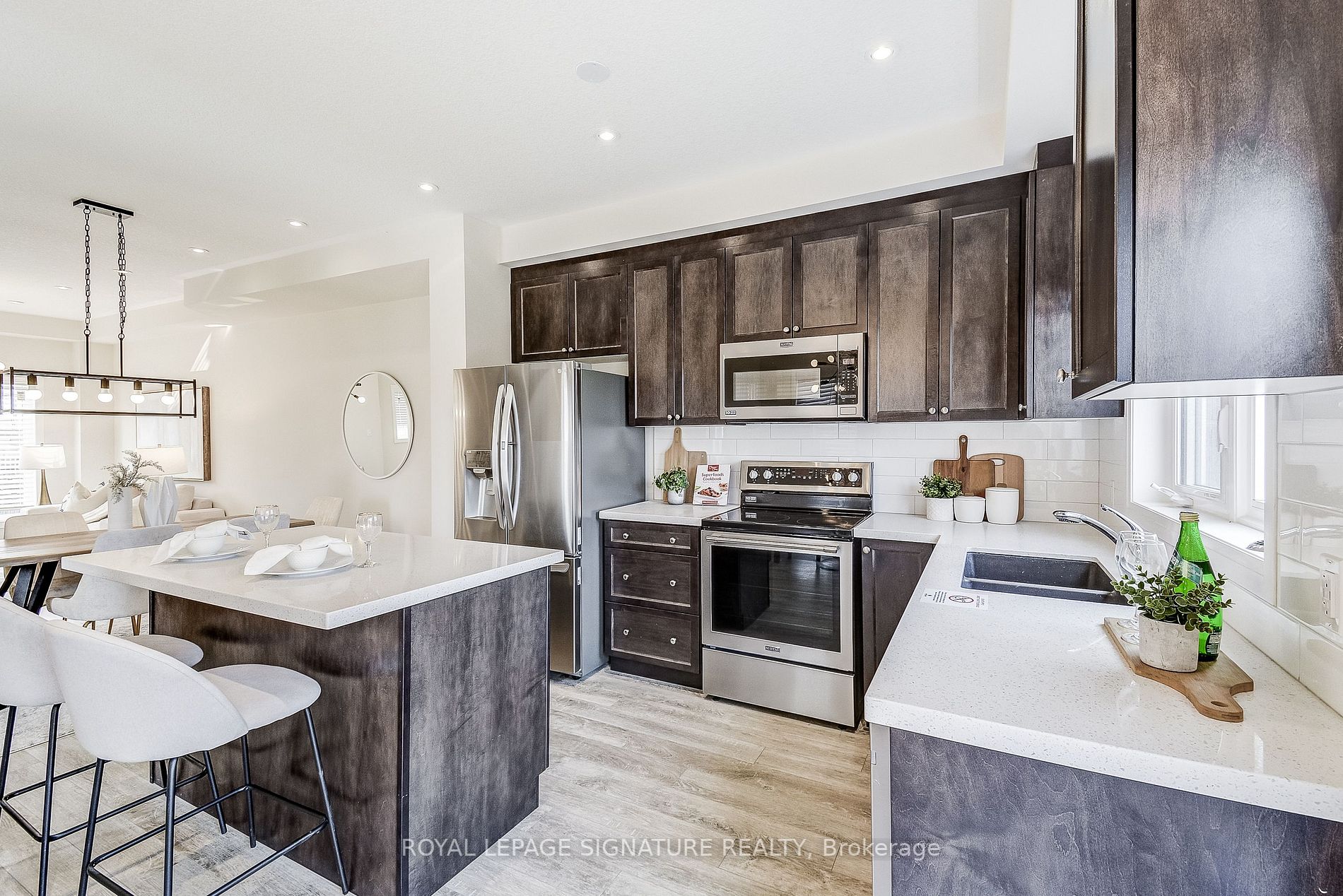 20 Canary Grass Blvd