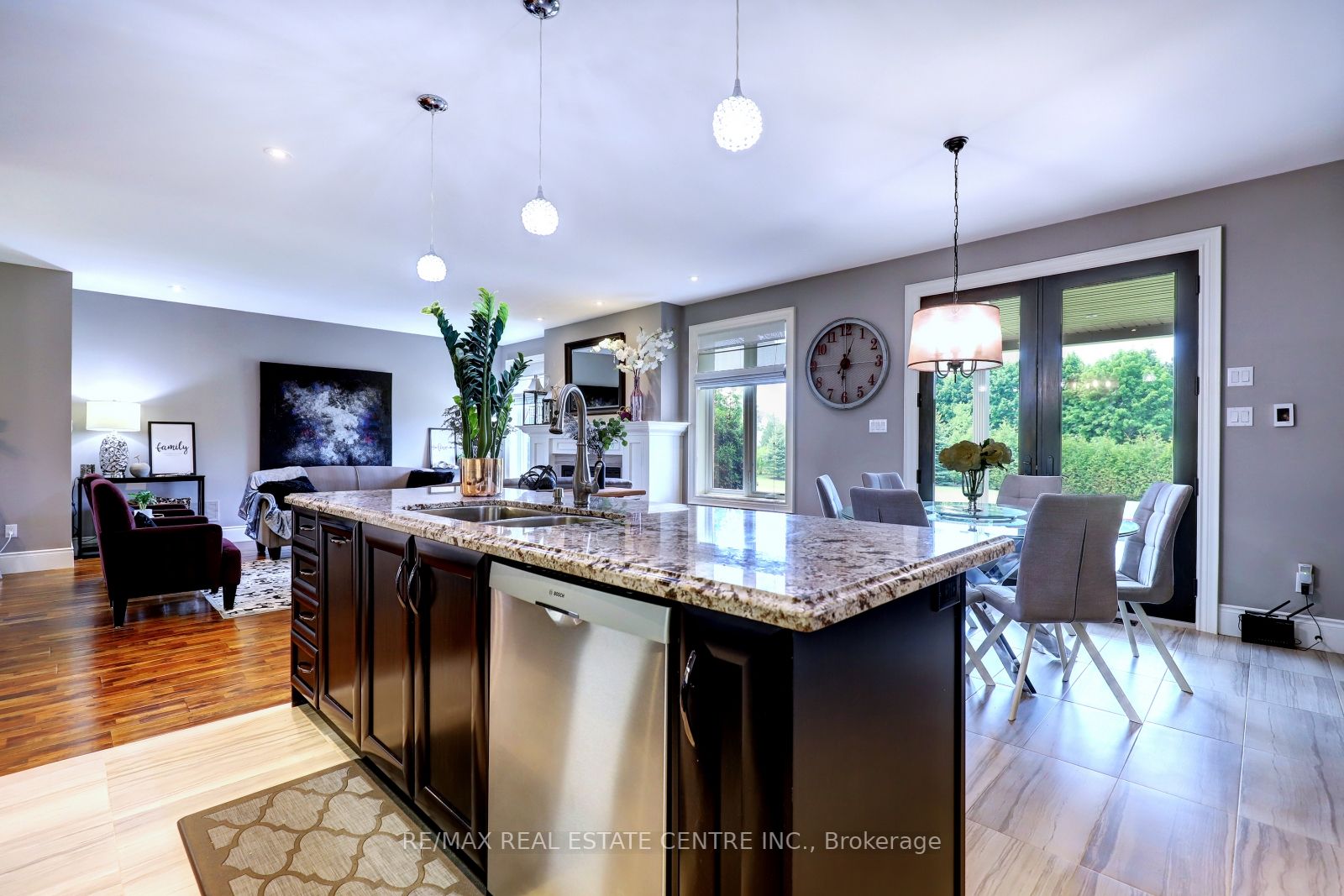121 BESSEY Court