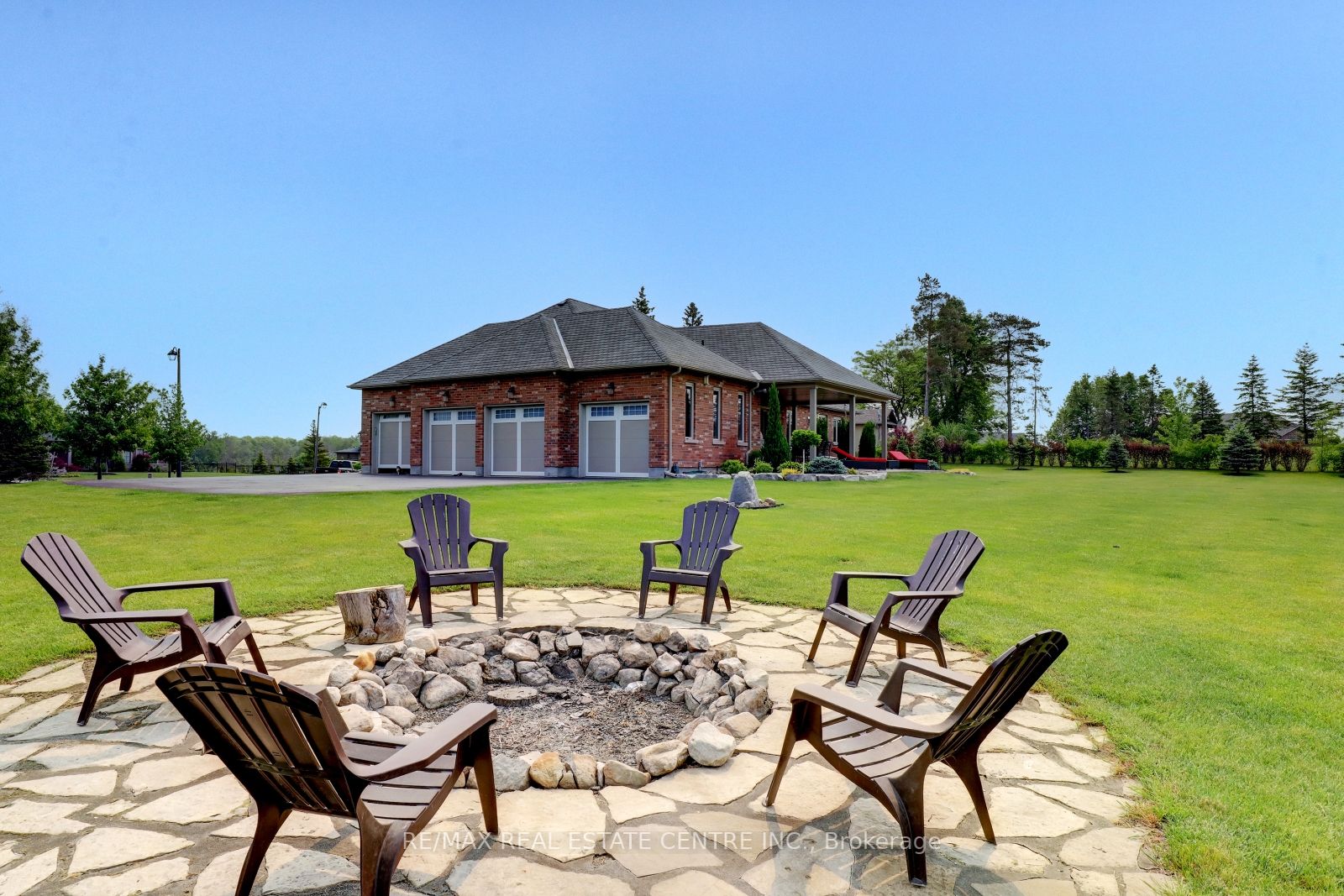 121 BESSEY Court