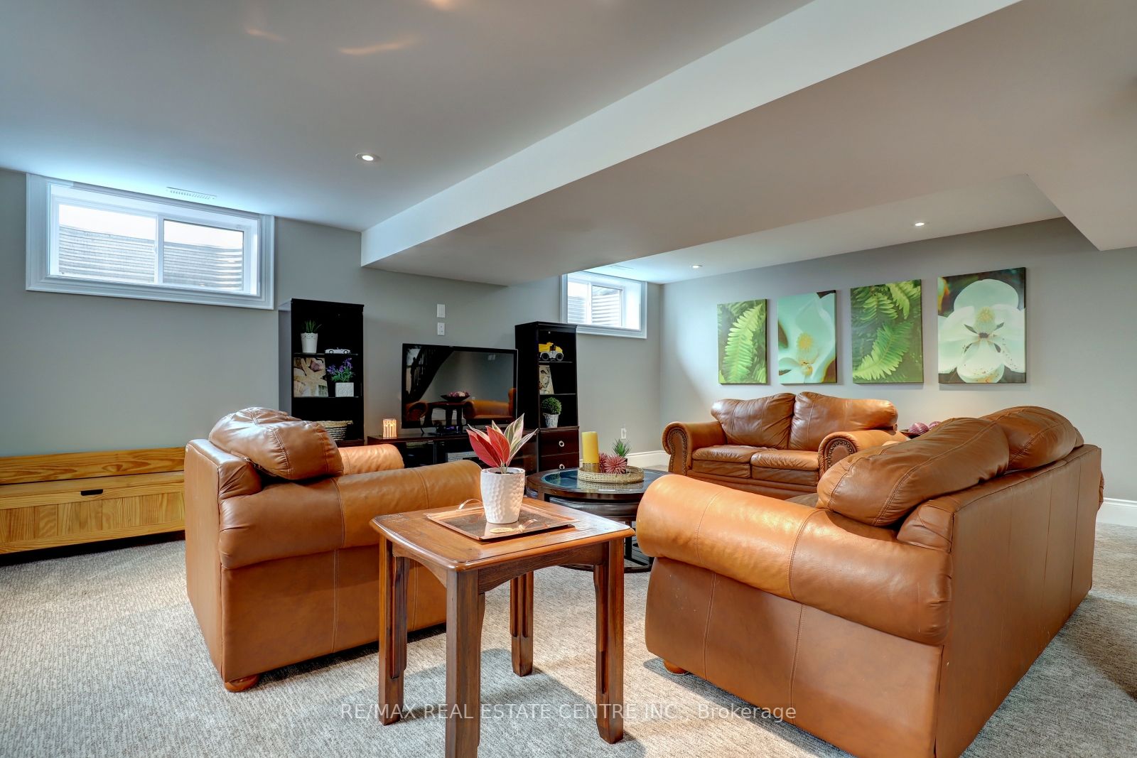 121 BESSEY Court