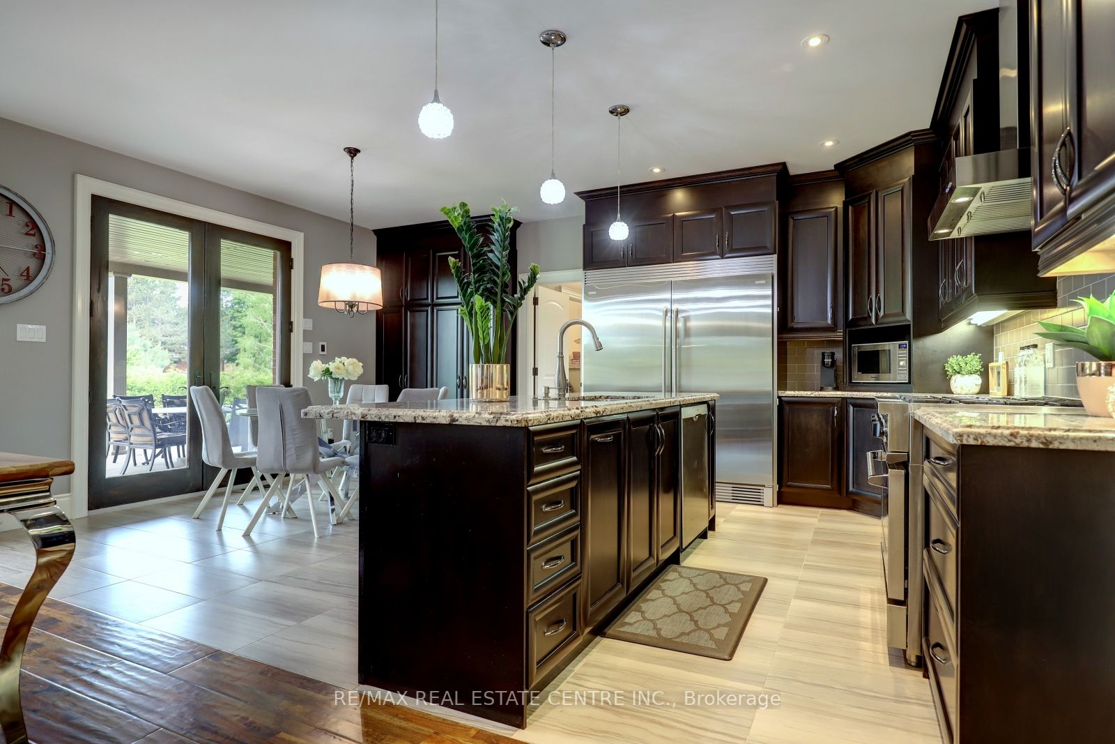 121 BESSEY Court