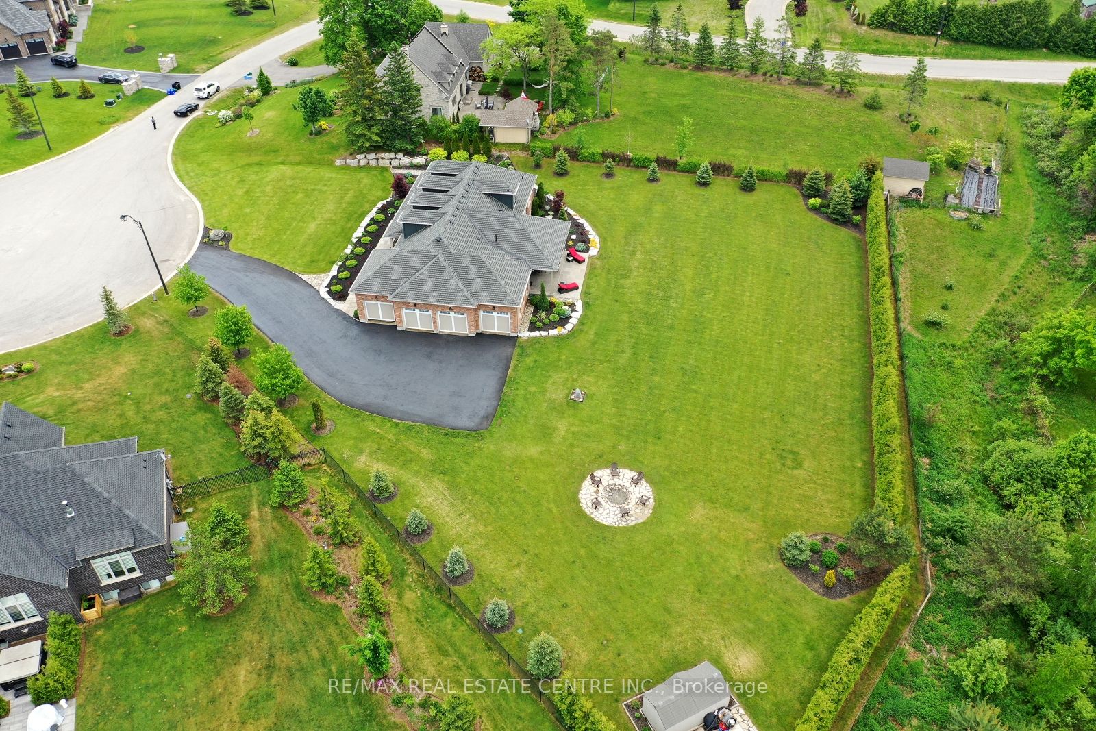 121 BESSEY Court