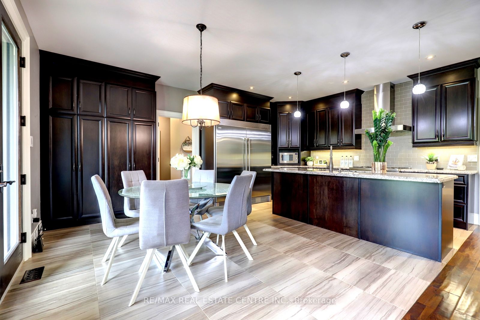 121 BESSEY Court