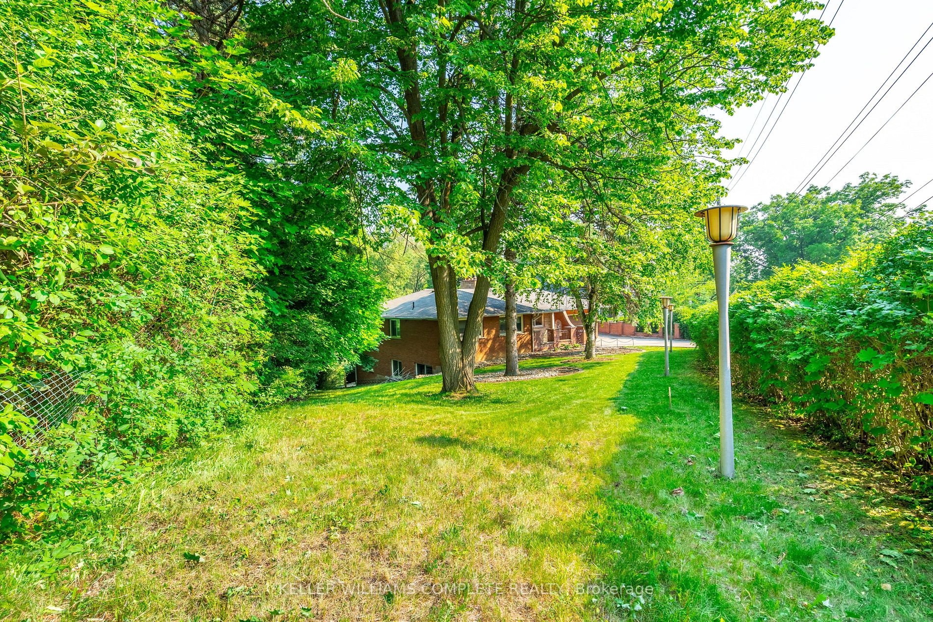 230 Lloyminn Avenue