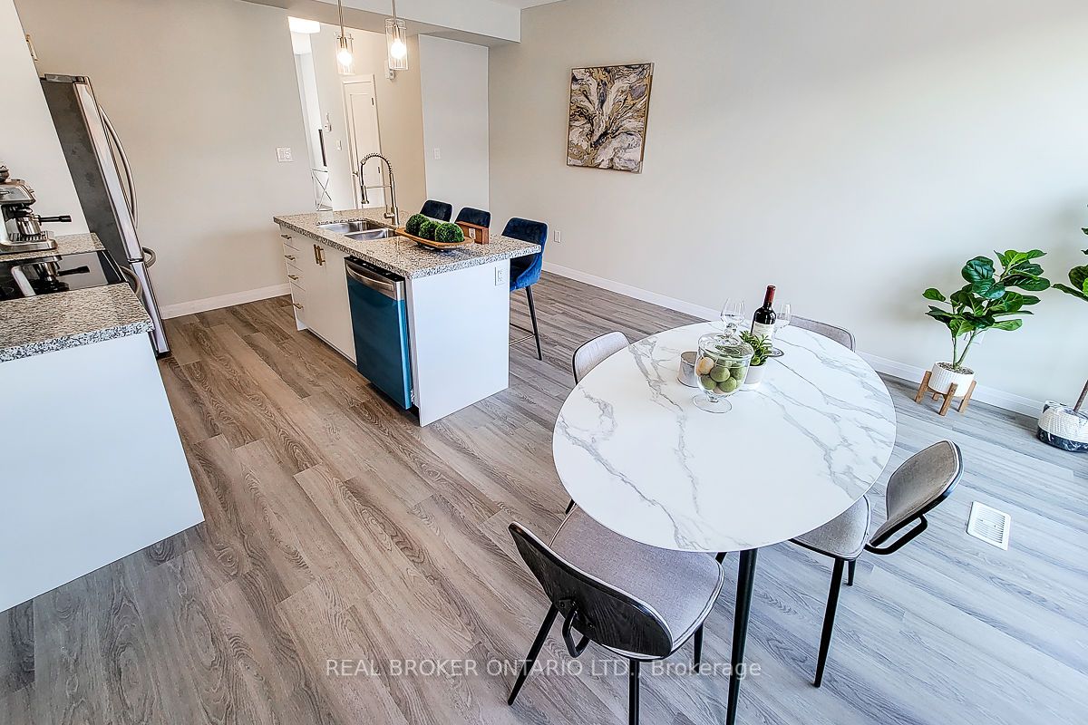 270 Melvin Ave, #9