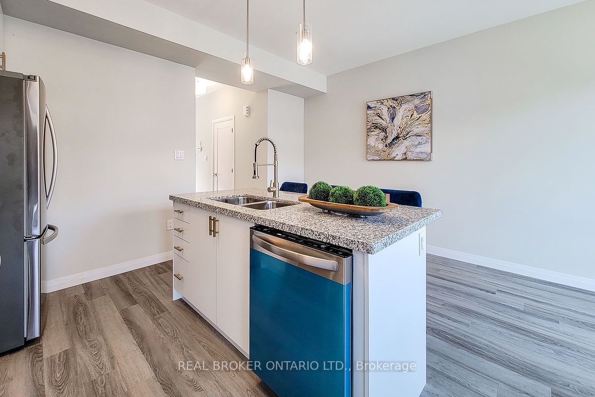 270 Melvin Ave, #9