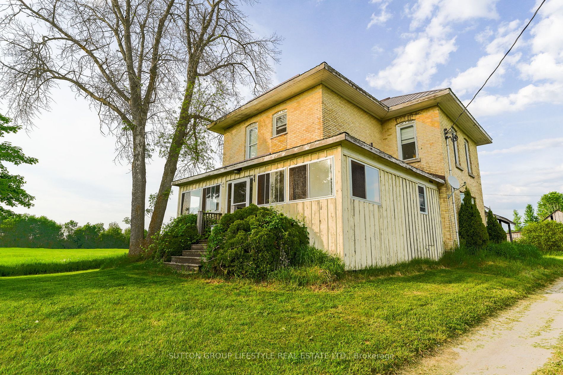 736 Martins Rd