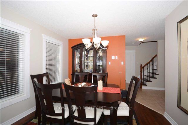 185 Silk Drive