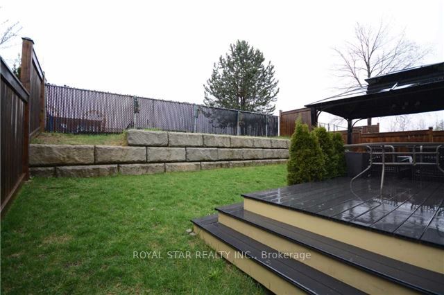 185 Silk Drive