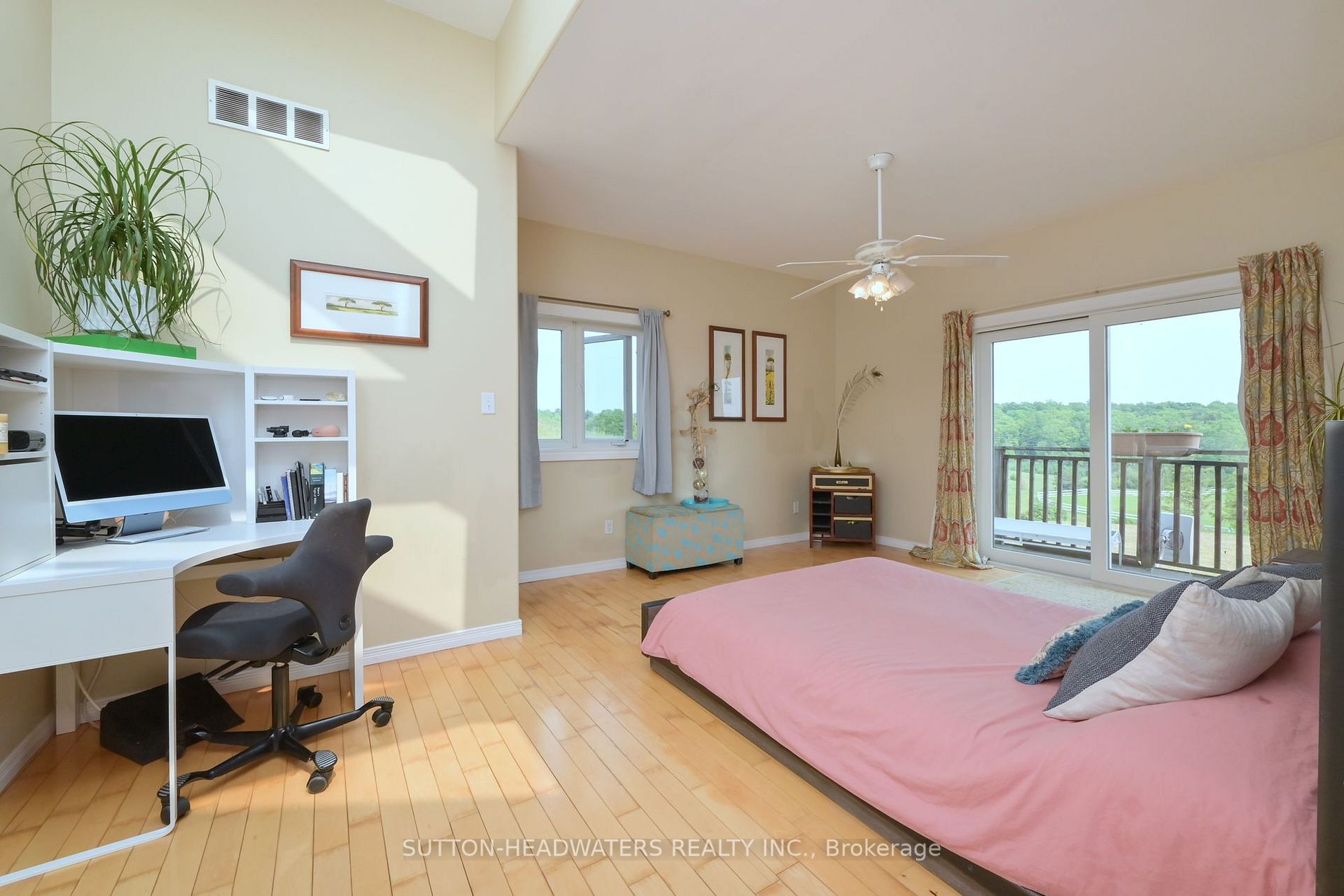 387181 20th Side Road E