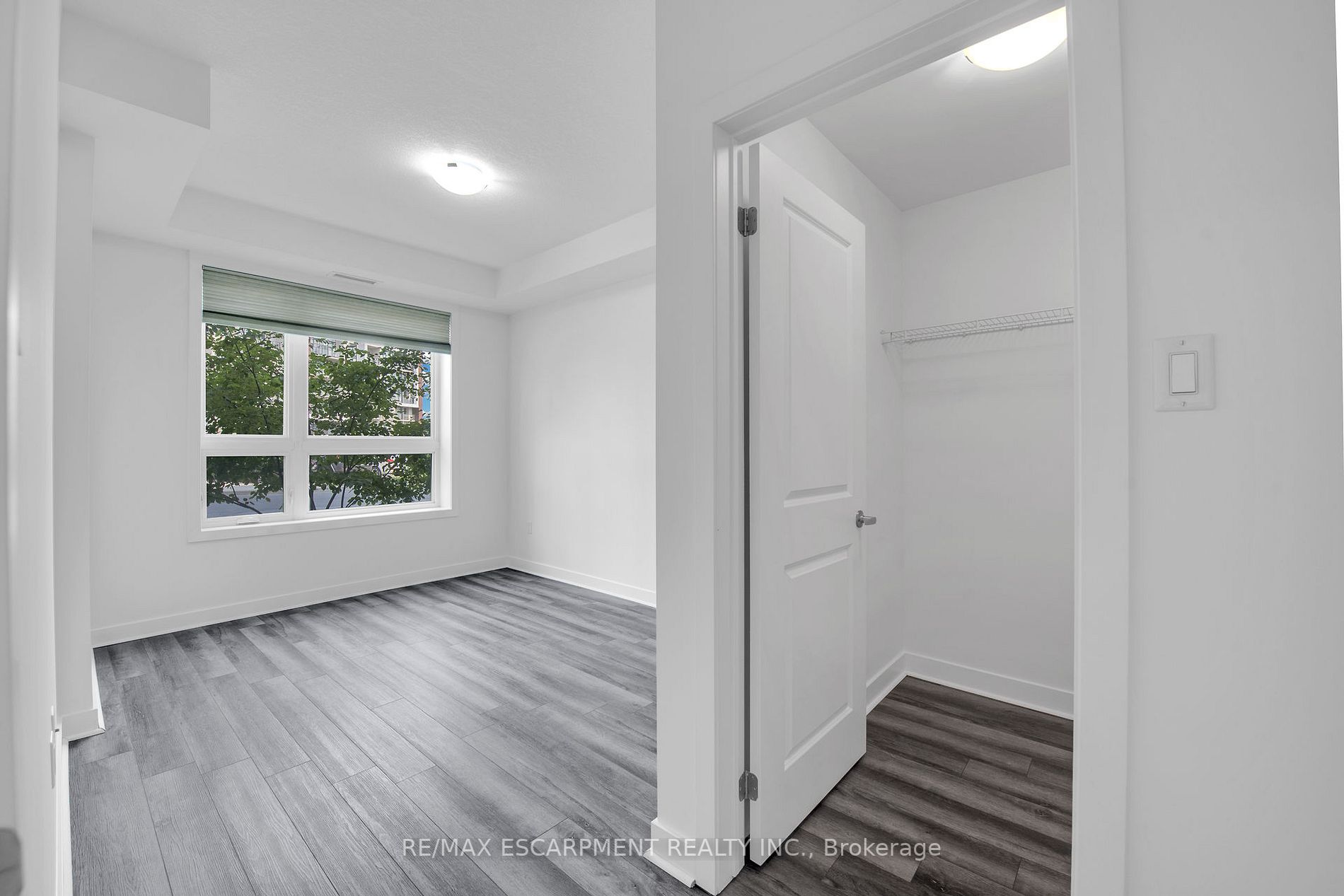 125 Shoreview Pl, #101