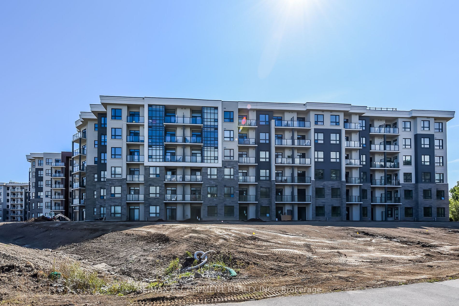 125 Shoreview Pl, #101