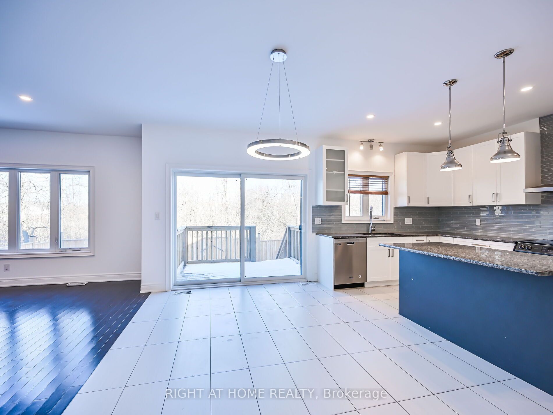 7151 Lionshead Avenue, #22