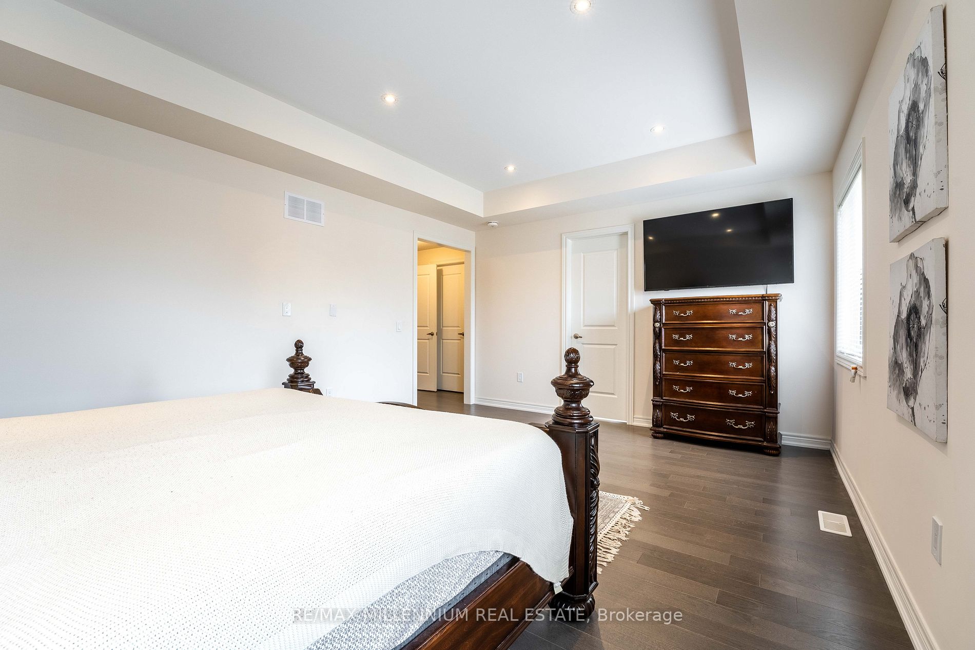 59 Findlay Dr