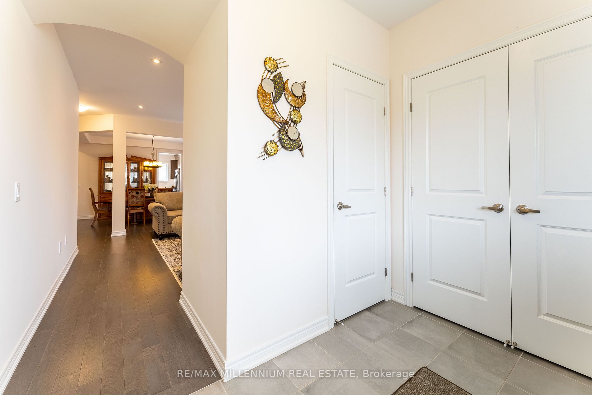 59 Findlay Dr