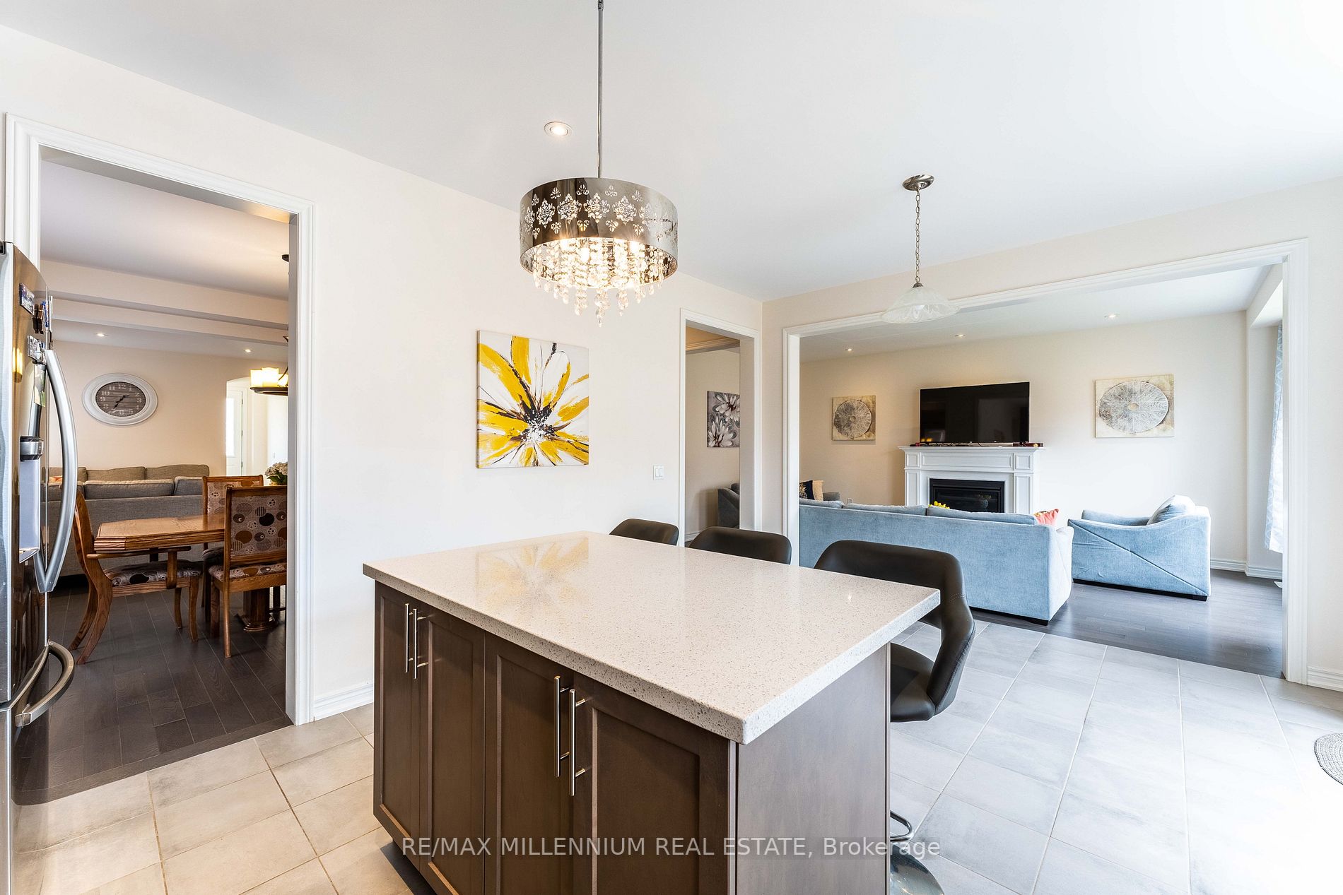 59 Findlay Dr