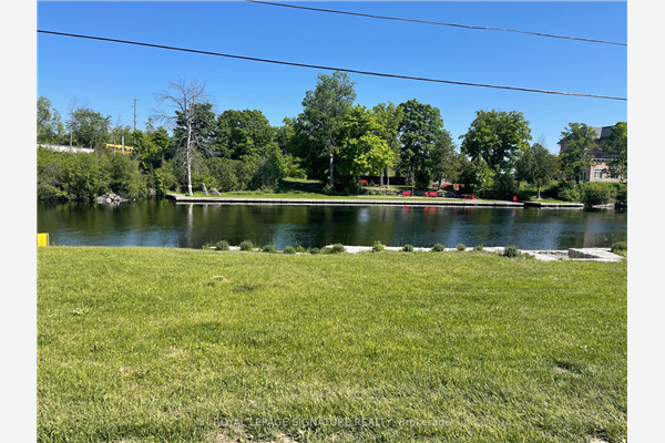 100 Front St E, Kawartha Lakes
