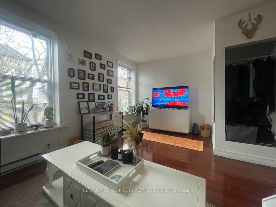 Listing X6132372 - Large Photo # 11