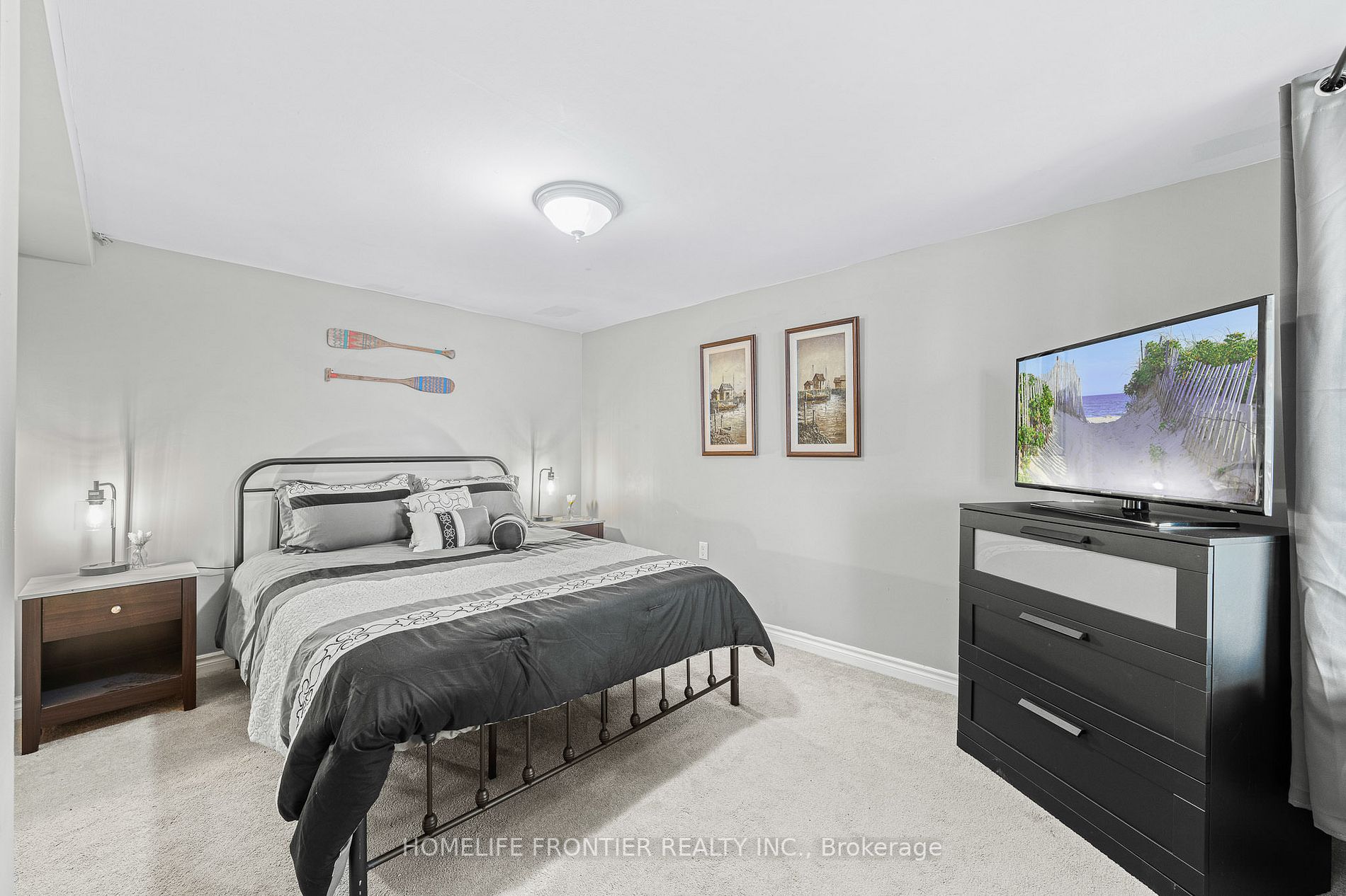 6 Lakeview Park Road