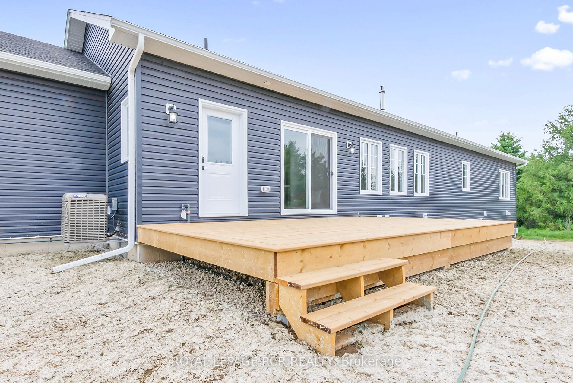 473469 County Rd 11