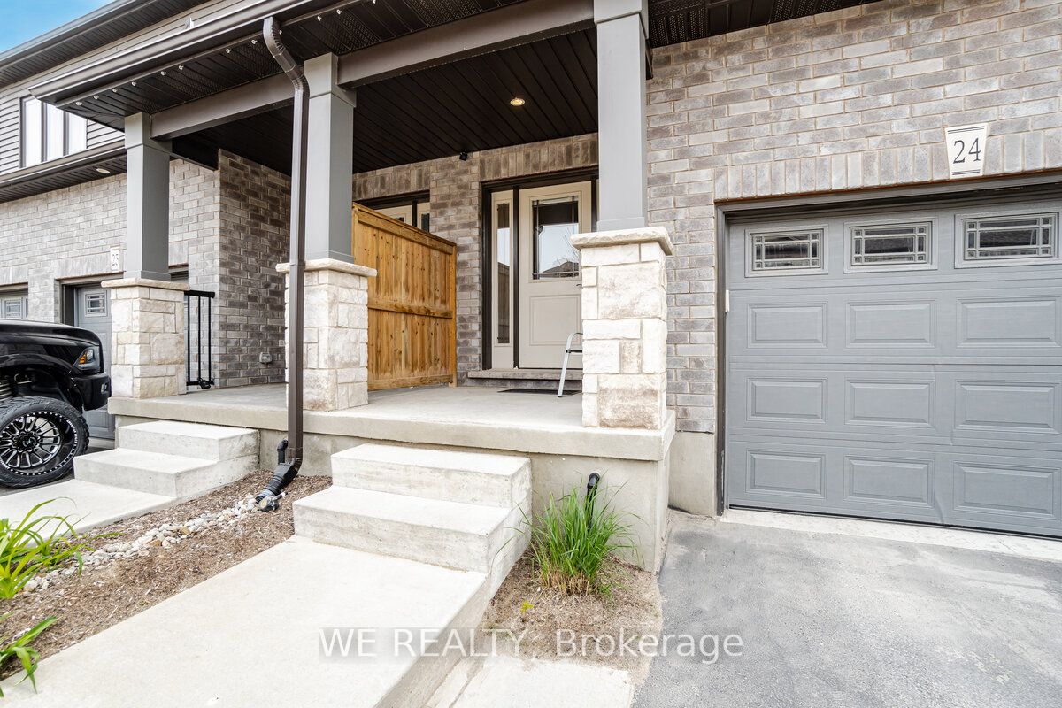 24 Lawson Street, #28