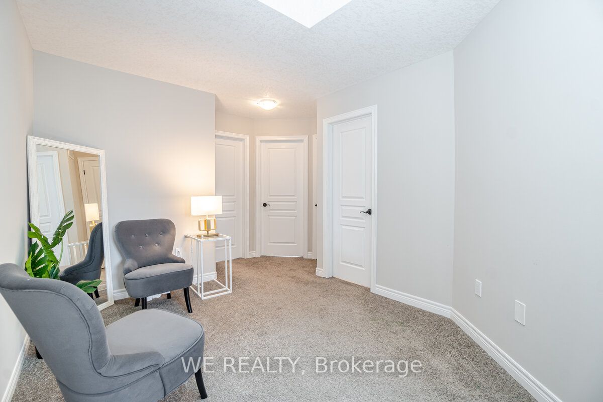 24 Lawson Street, #28