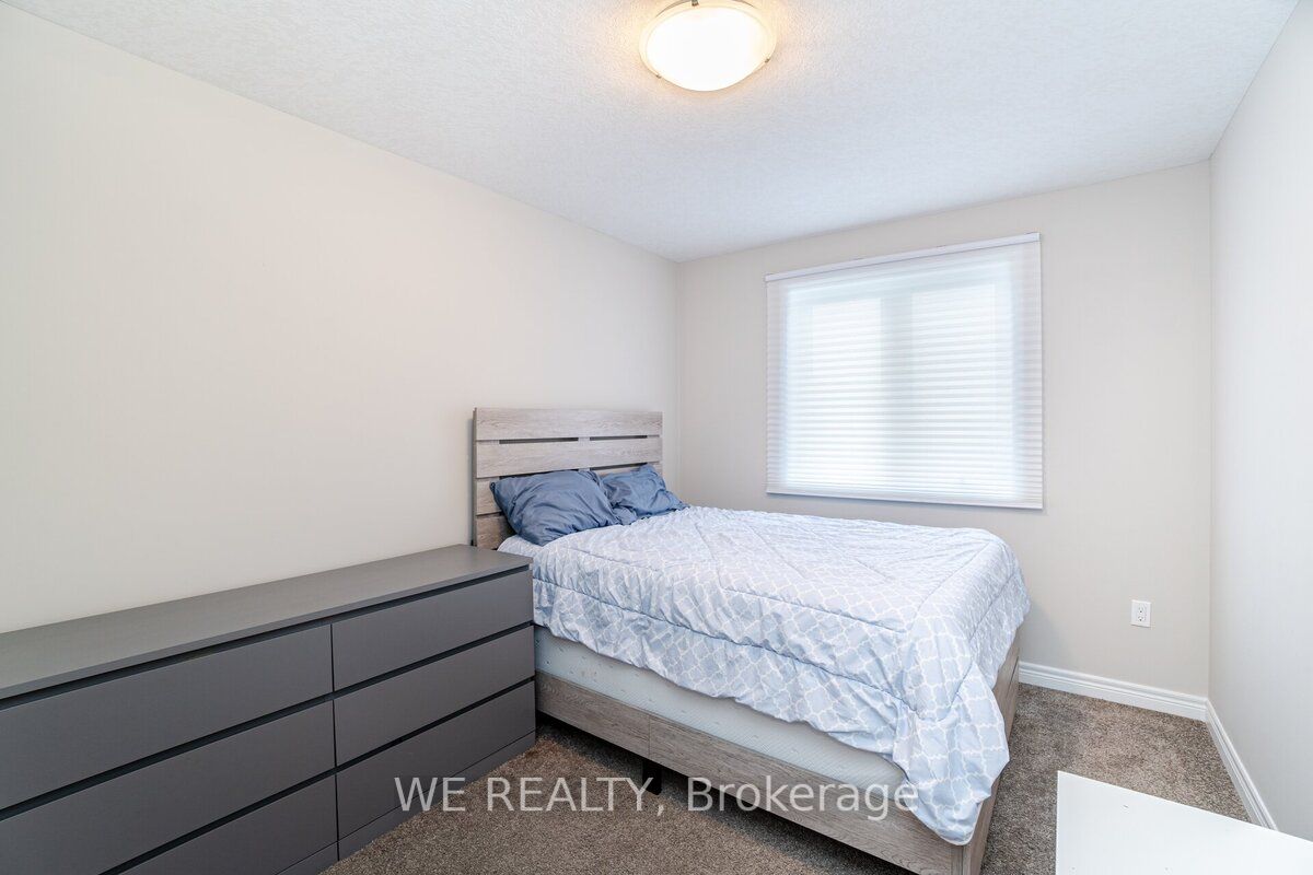24 Lawson Street, #28