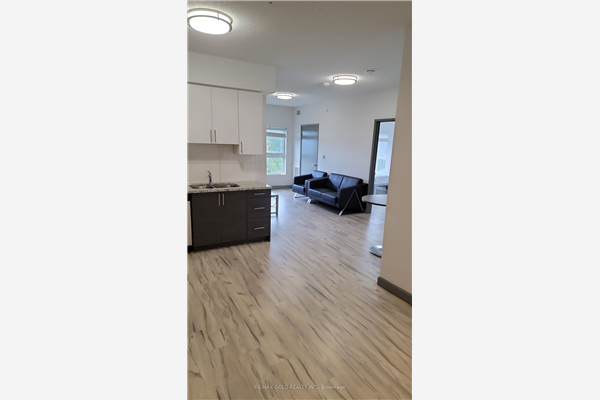258C Sunview St, Waterloo