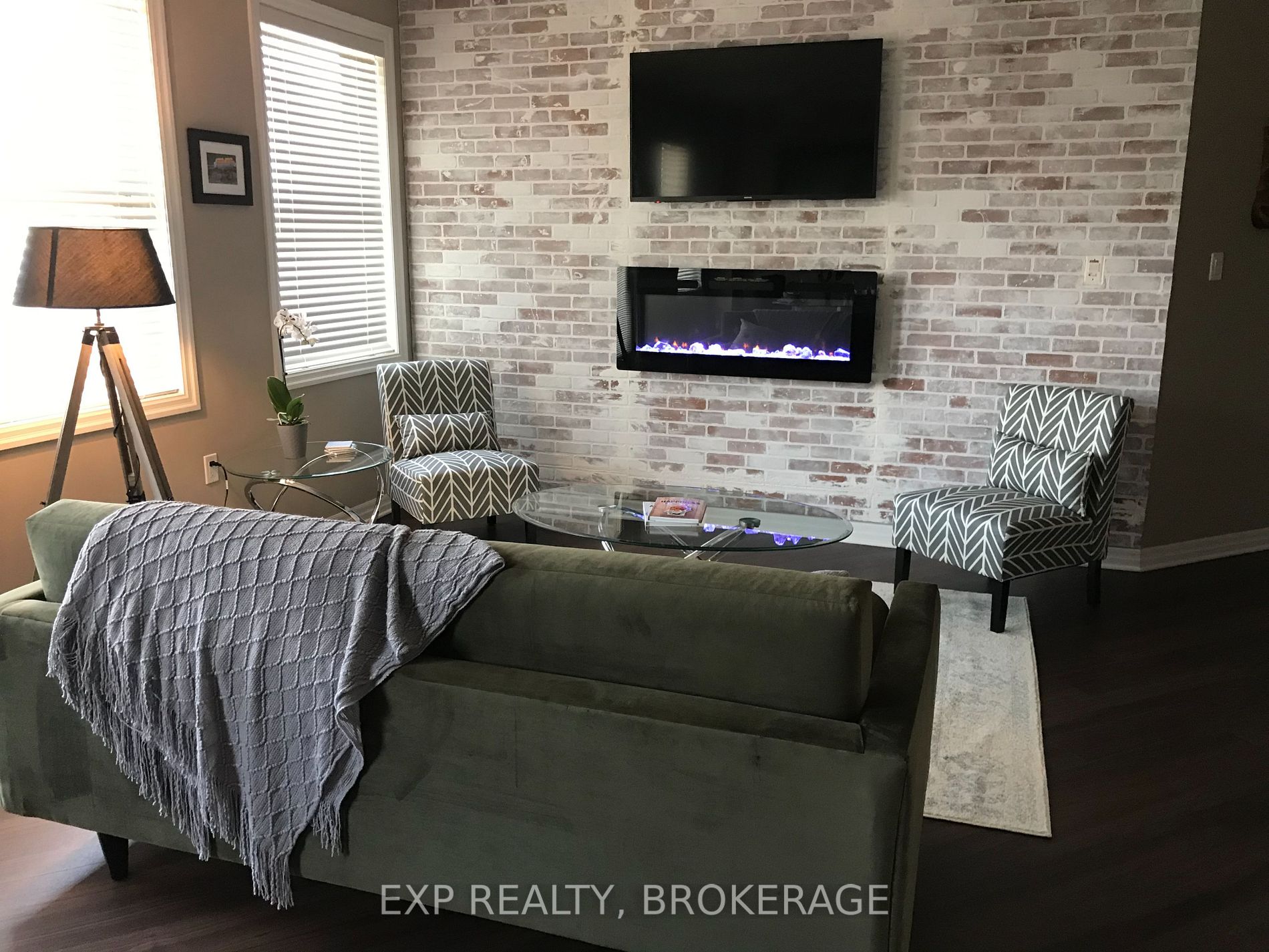 Listing X6142180 - Large Photo # 1