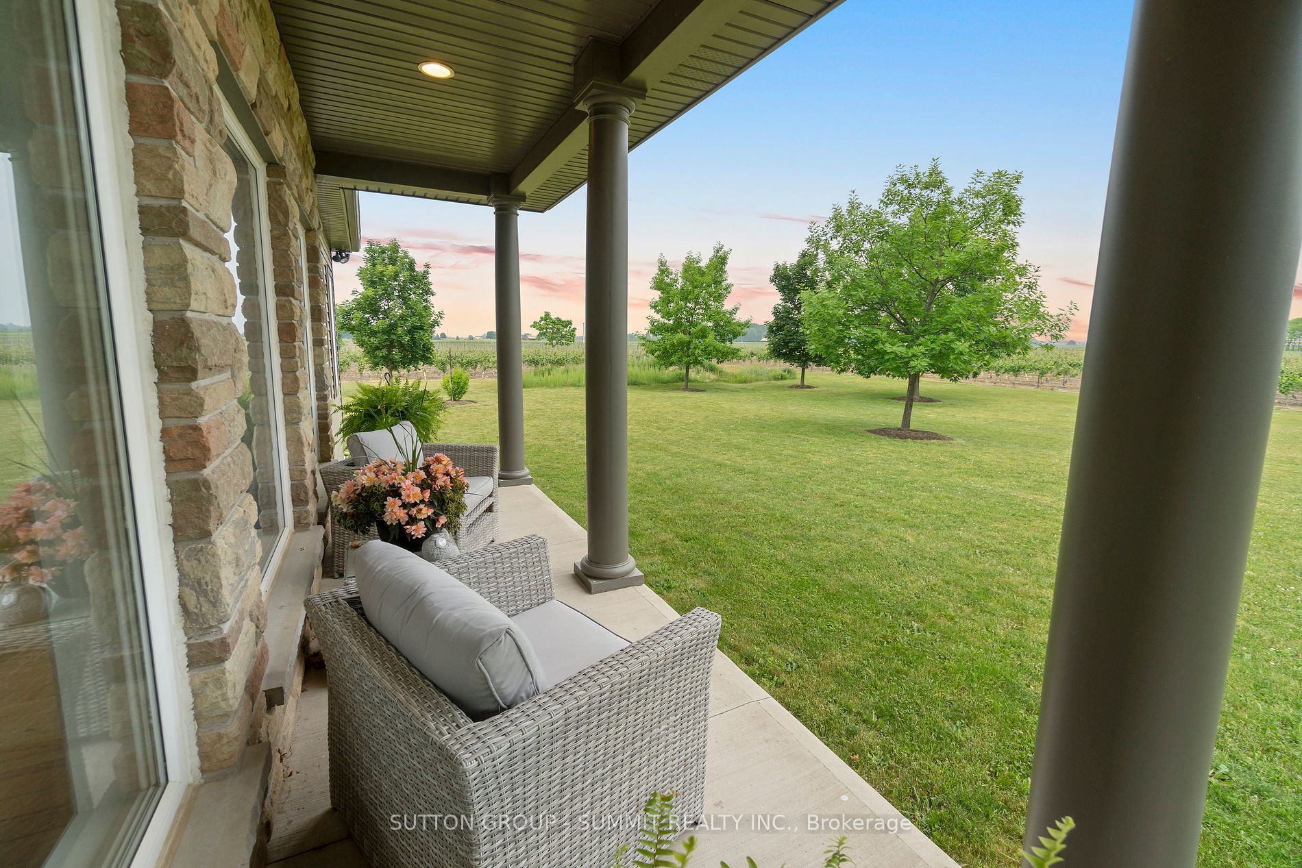 1065 concession 3 Road