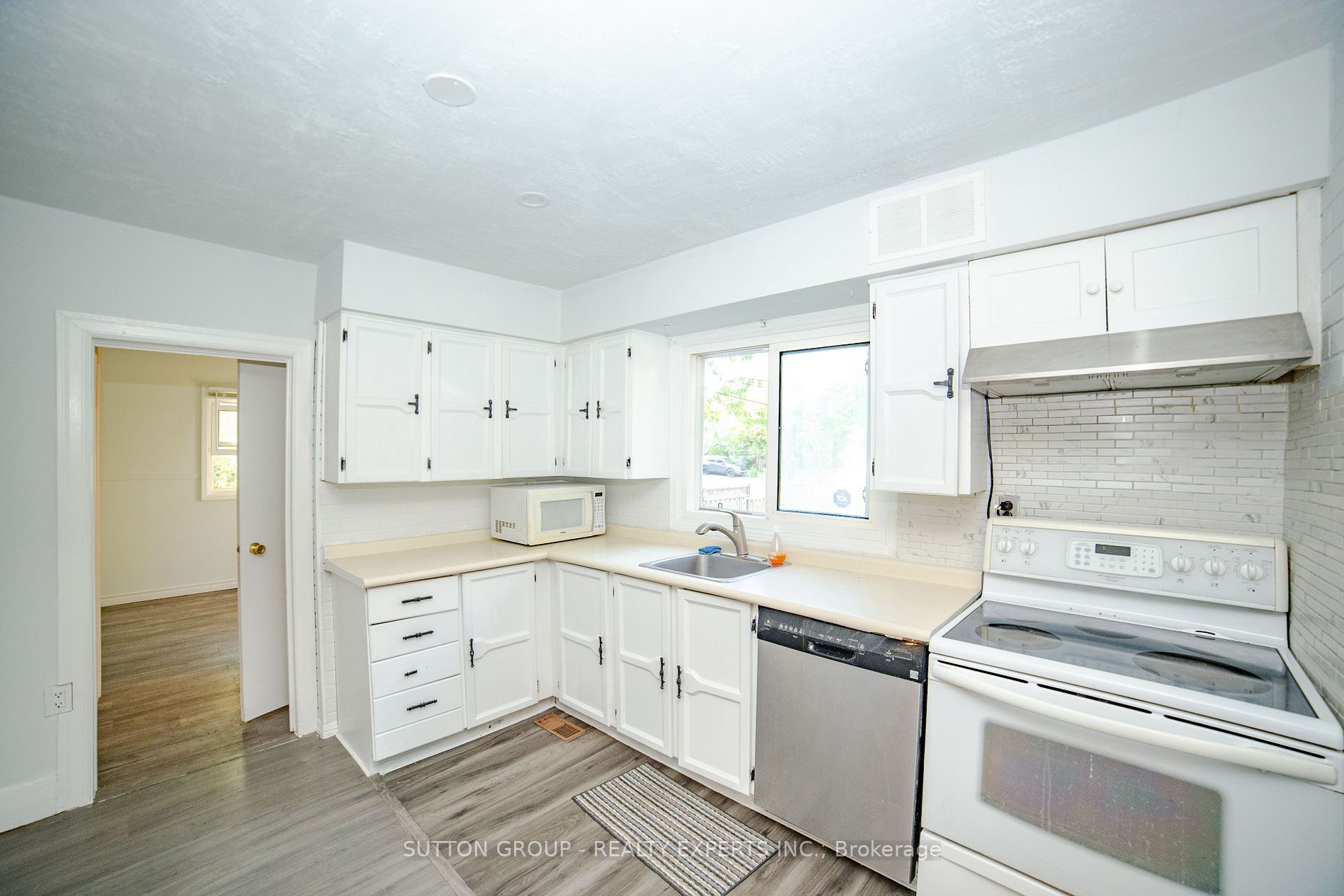 36 Lyman St