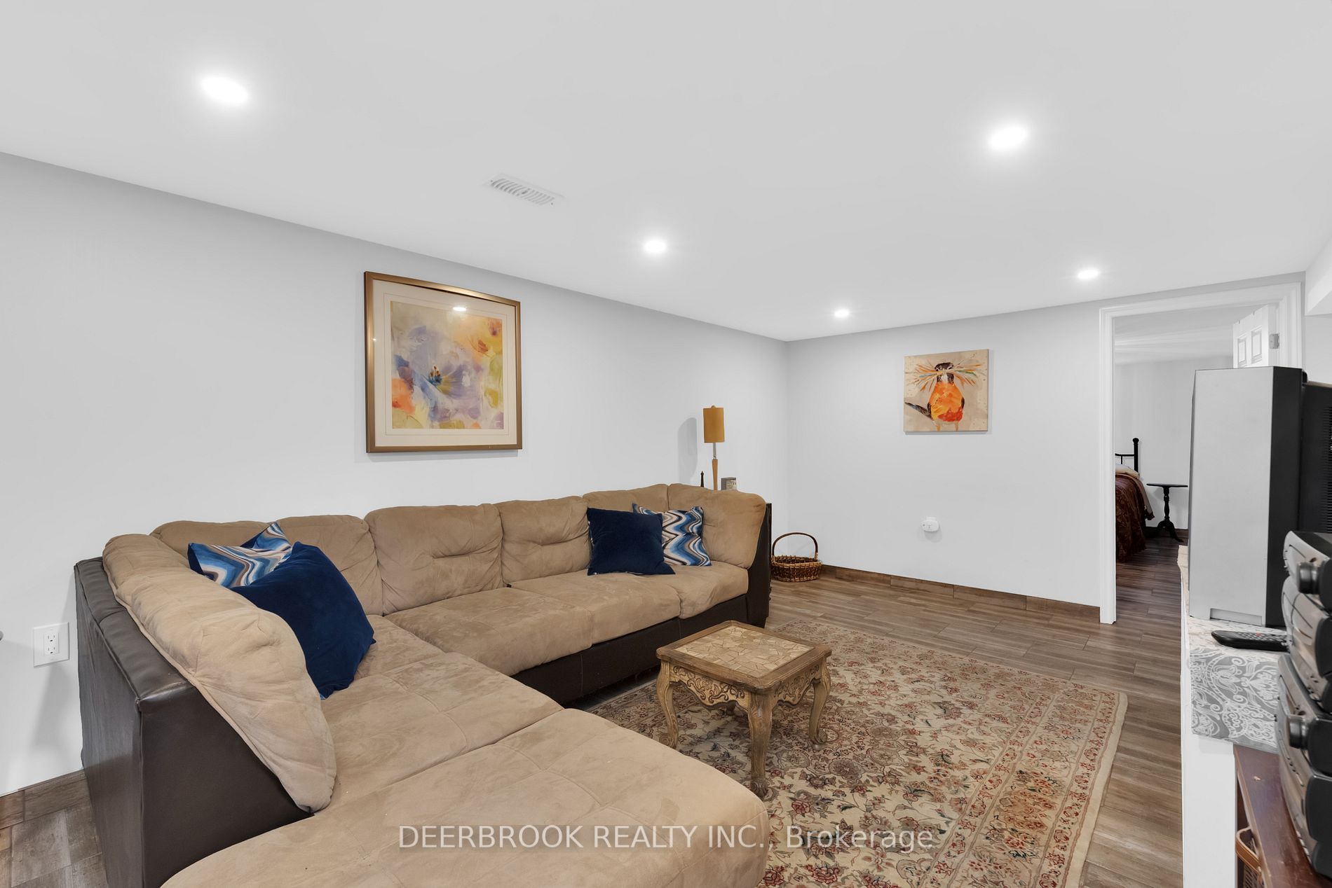 1255 Virginia Ave W